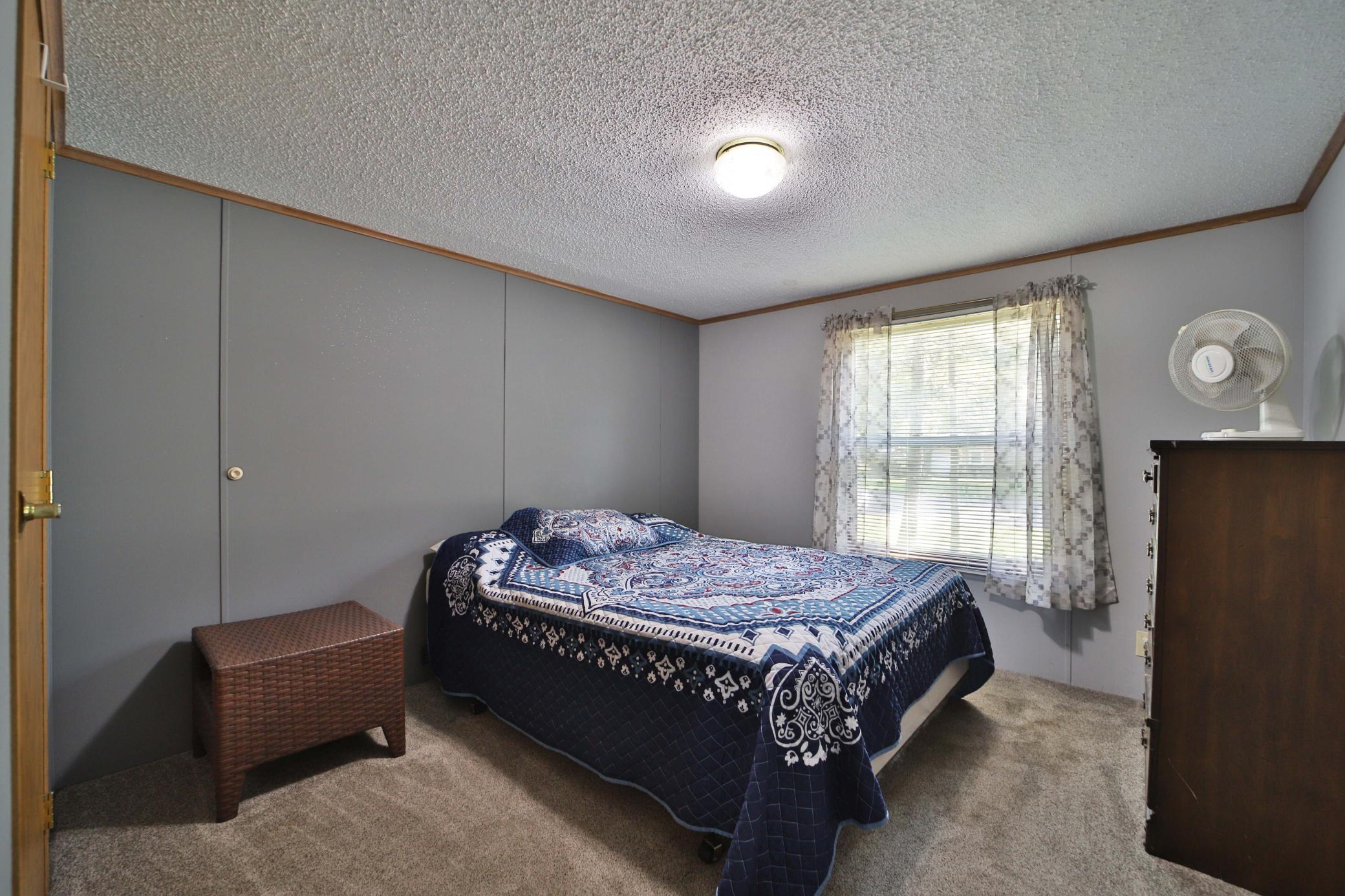 1995 single family home for sale at 801 E Lake Street in Osakis, MN — 3 bed, 2 bath (photo 21 of 38)