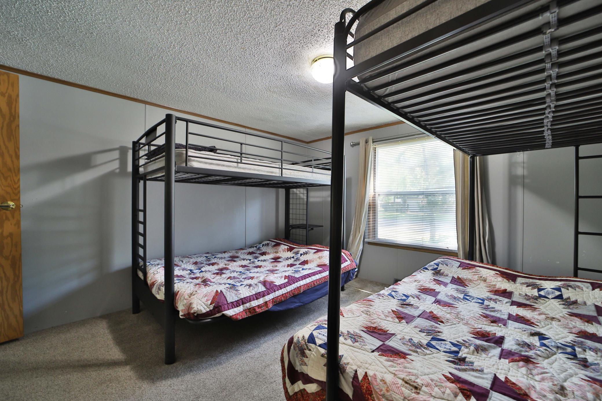 1995 single family home for sale at 801 E Lake Street in Osakis, MN — 3 bed, 2 bath (photo 26 of 38)