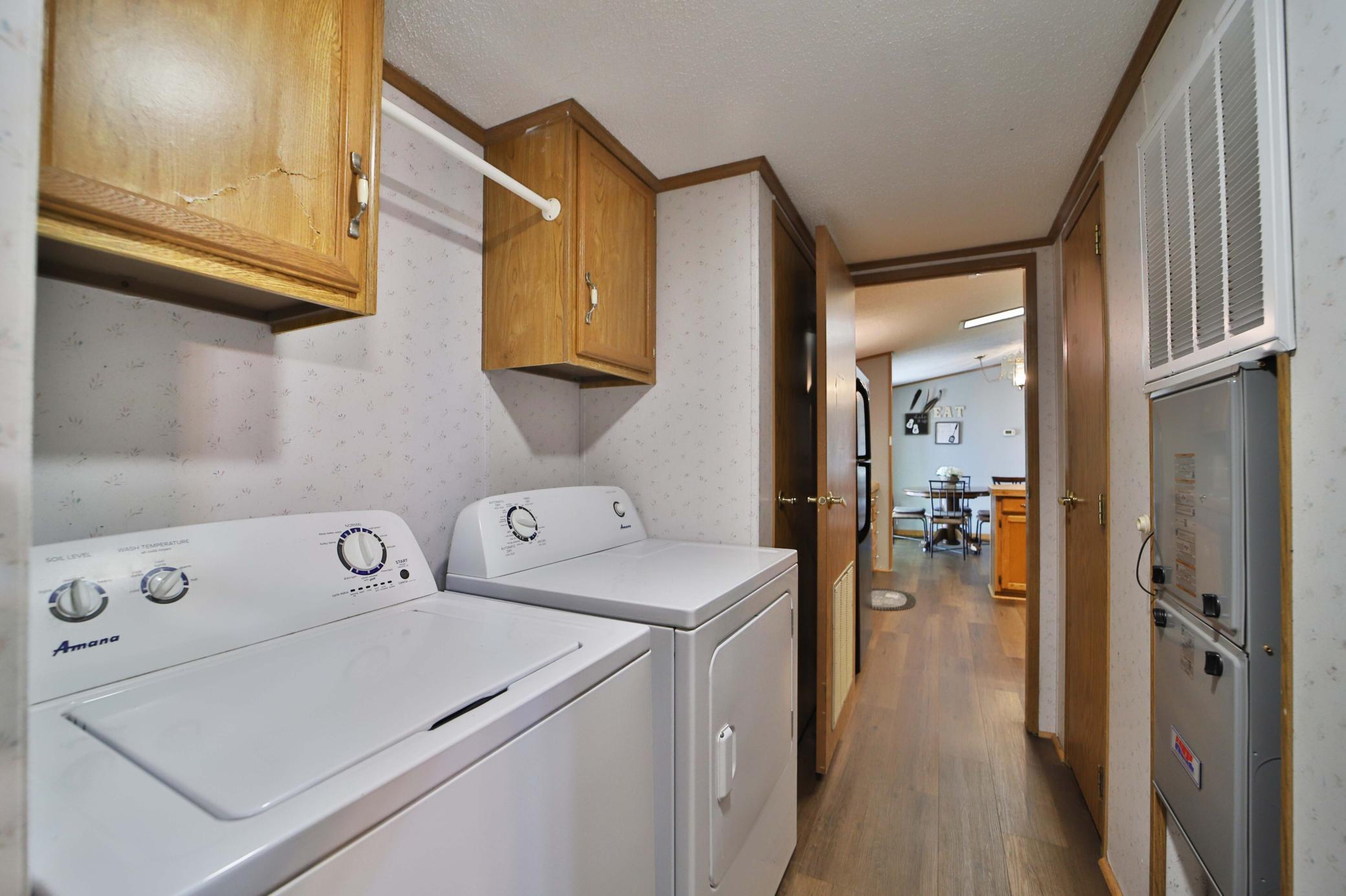 1995 single family home for sale at 801 E Lake Street in Osakis, MN — 3 bed, 2 bath (photo 31 of 38)