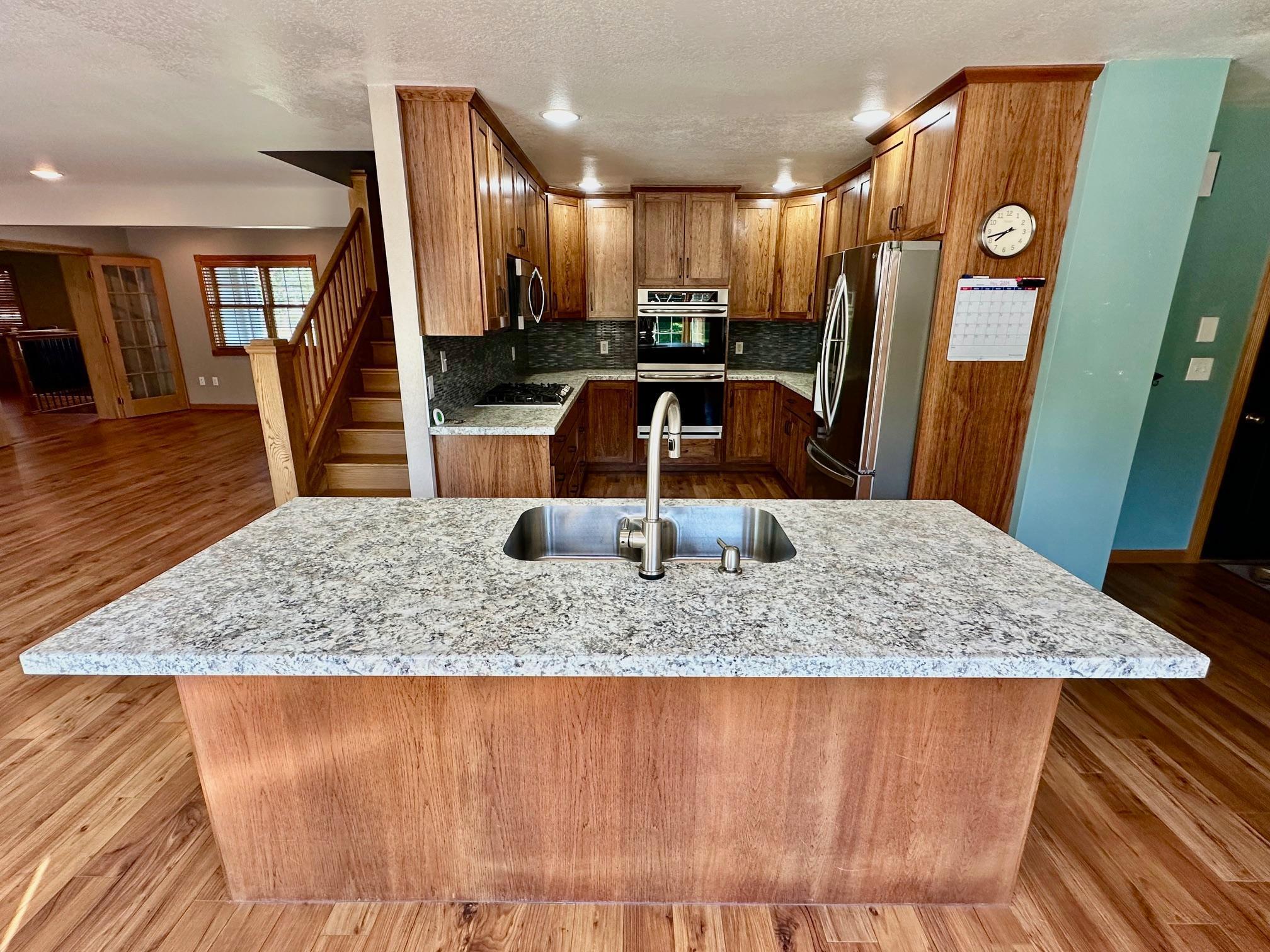310 7th Street SW, Roseau MN 56751 - Photo 12 of 37