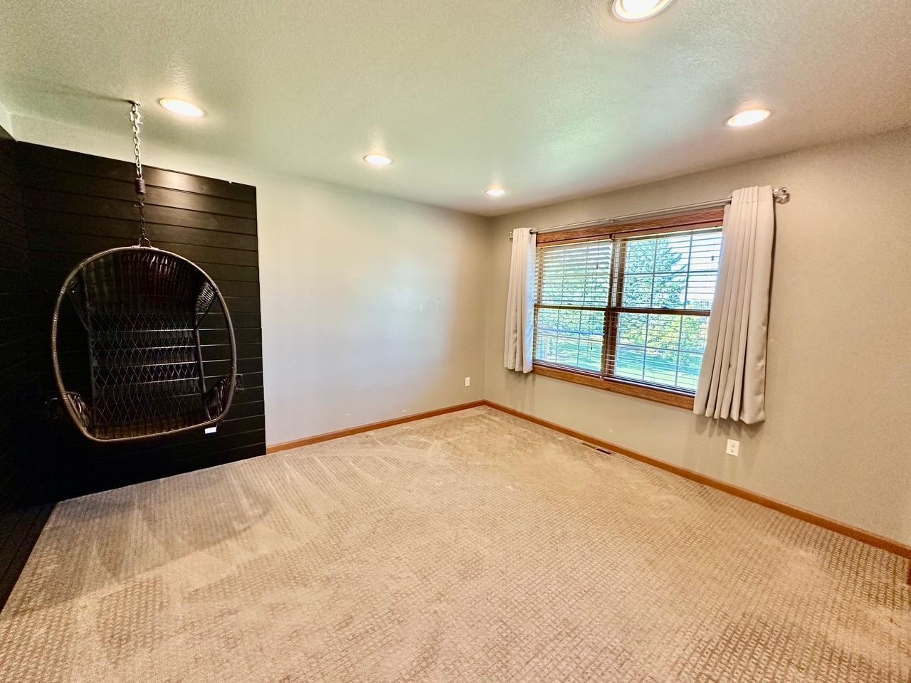 310 7th Street SW, Roseau MN 56751 - Photo 30 of 37