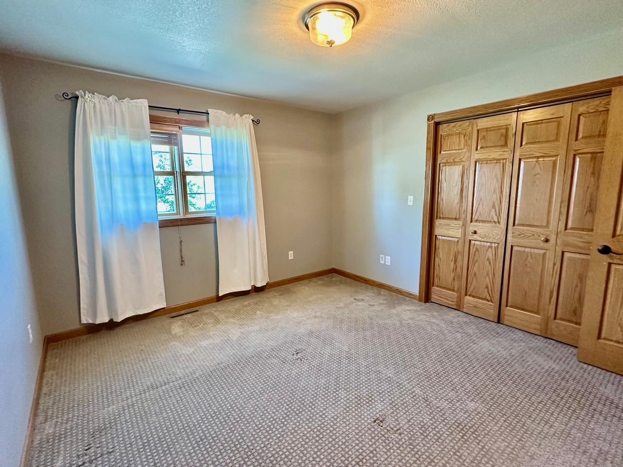 310 7th Street SW, Roseau MN 56751 - Photo 34 of 37