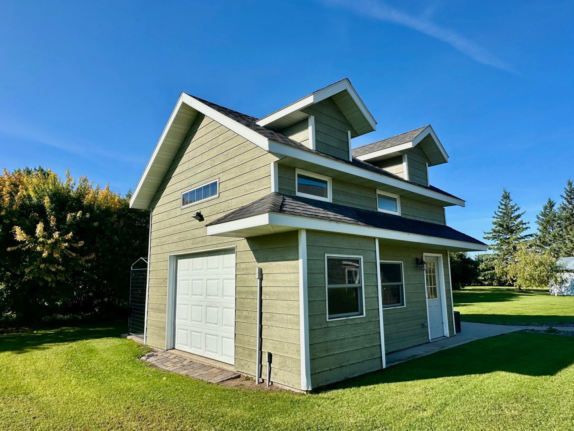 310 7th Street SW, Roseau MN 56751 - Photo 5 of 37