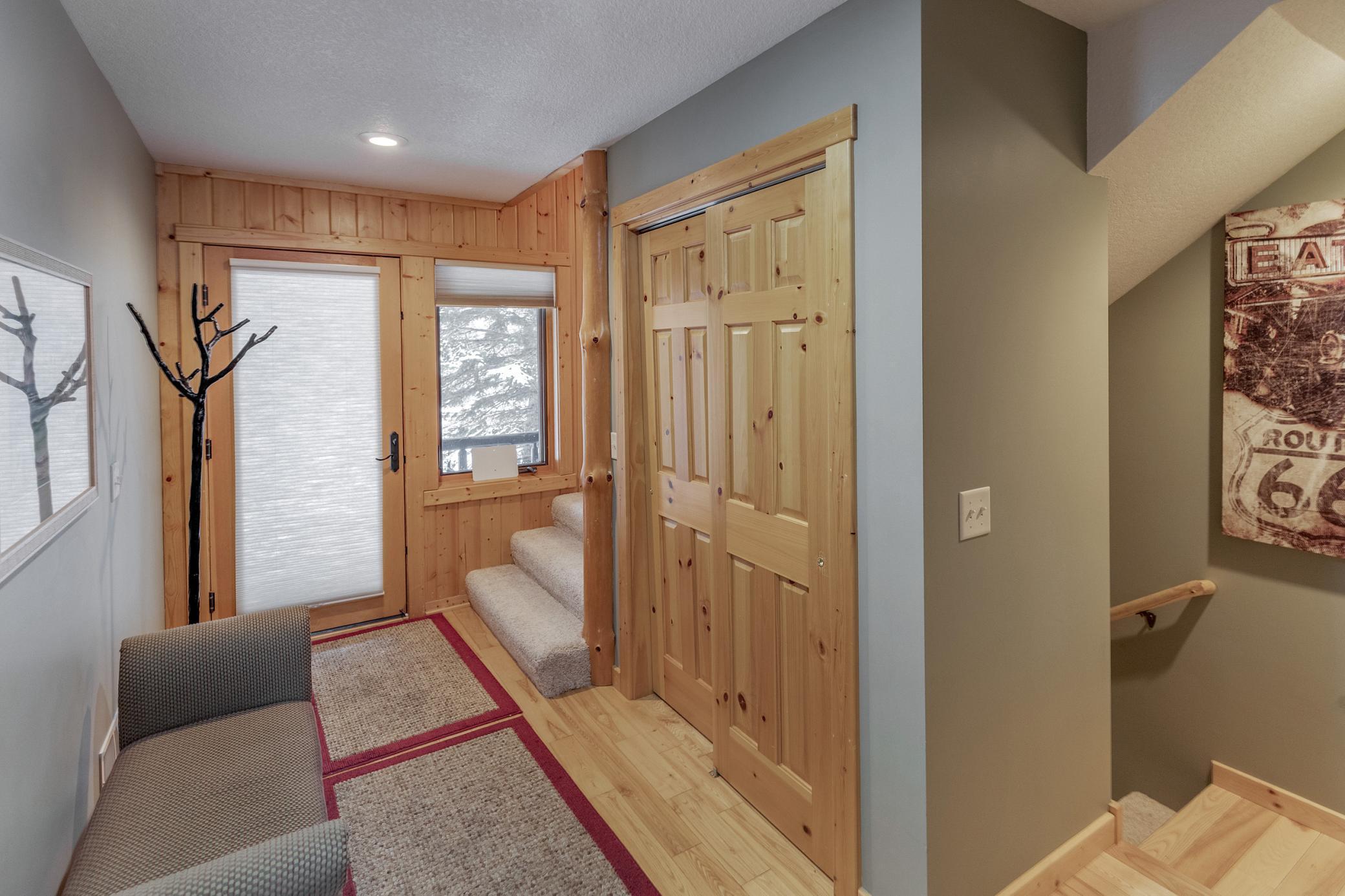2007 townhouse for sale at 36721 County Road 66 in Crosslake, MN — 3 bed, 4 bath (photo 16 of 39)