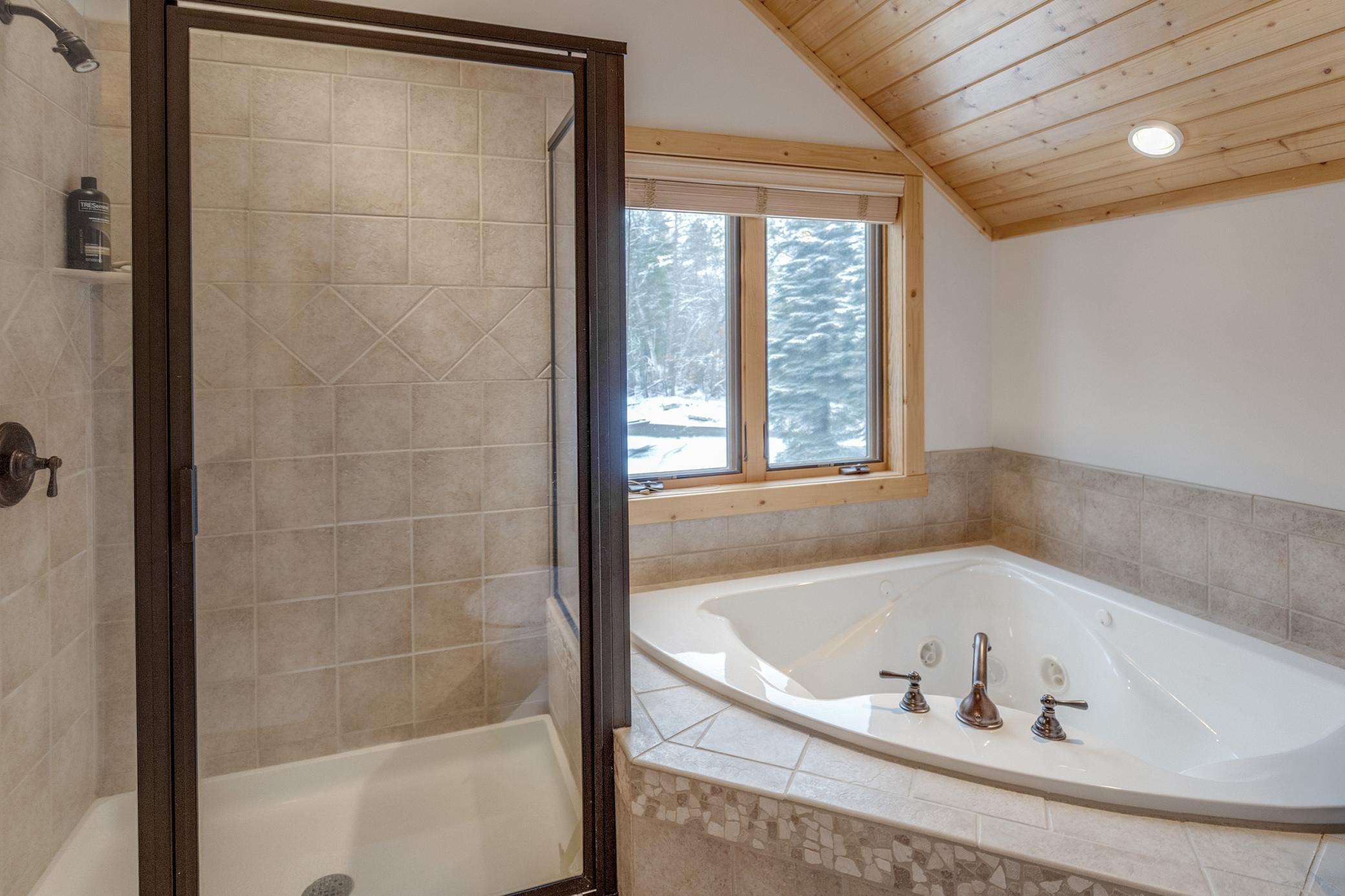 2007 townhouse for sale at 36721 County Road 66 in Crosslake, MN — 3 bed, 4 bath (photo 24 of 39)