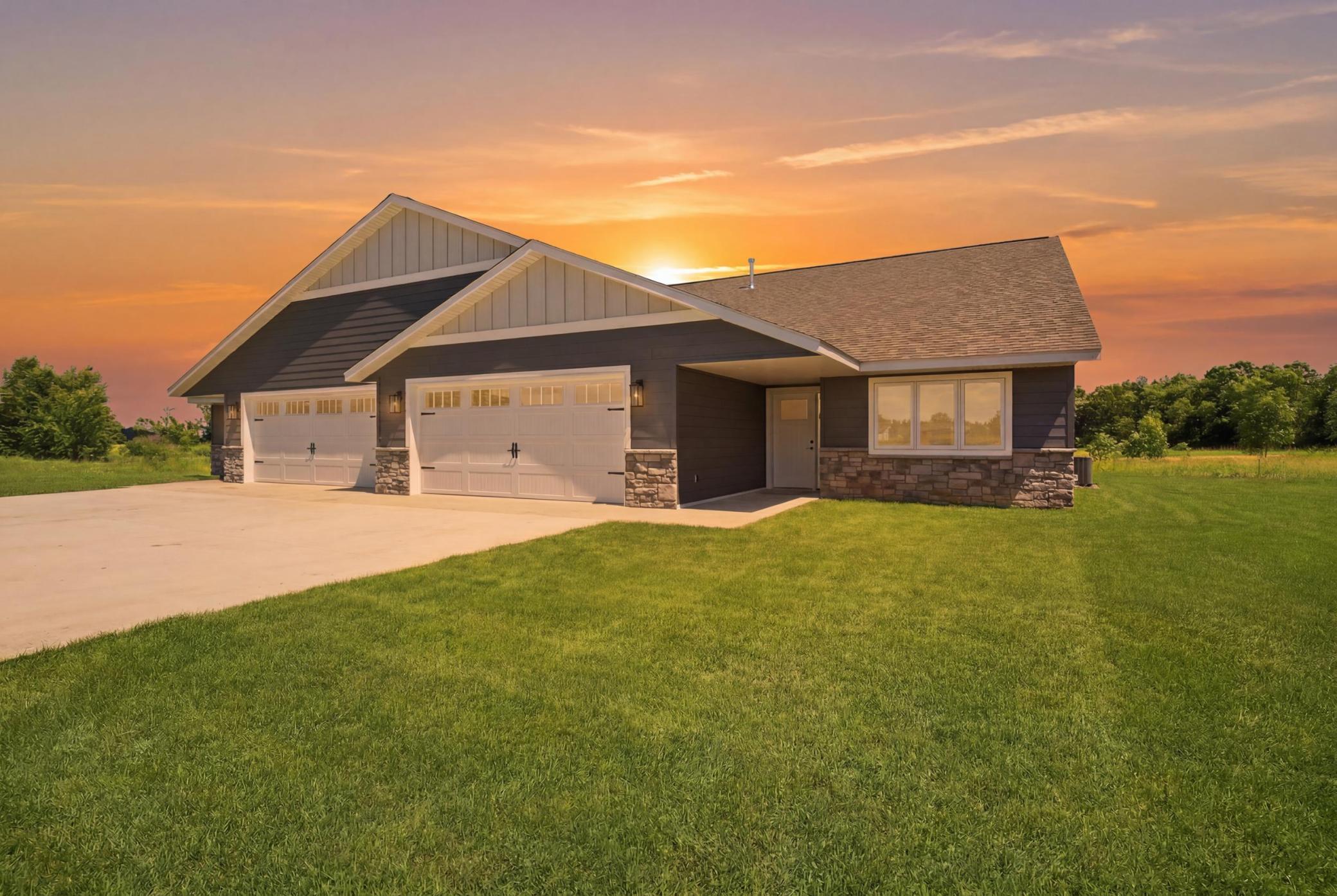 2026 townhouse for sale at 381 Old Glory Drive NE in Alexandria, MN — 2 bed, 2 bath (photo 2 of 30)