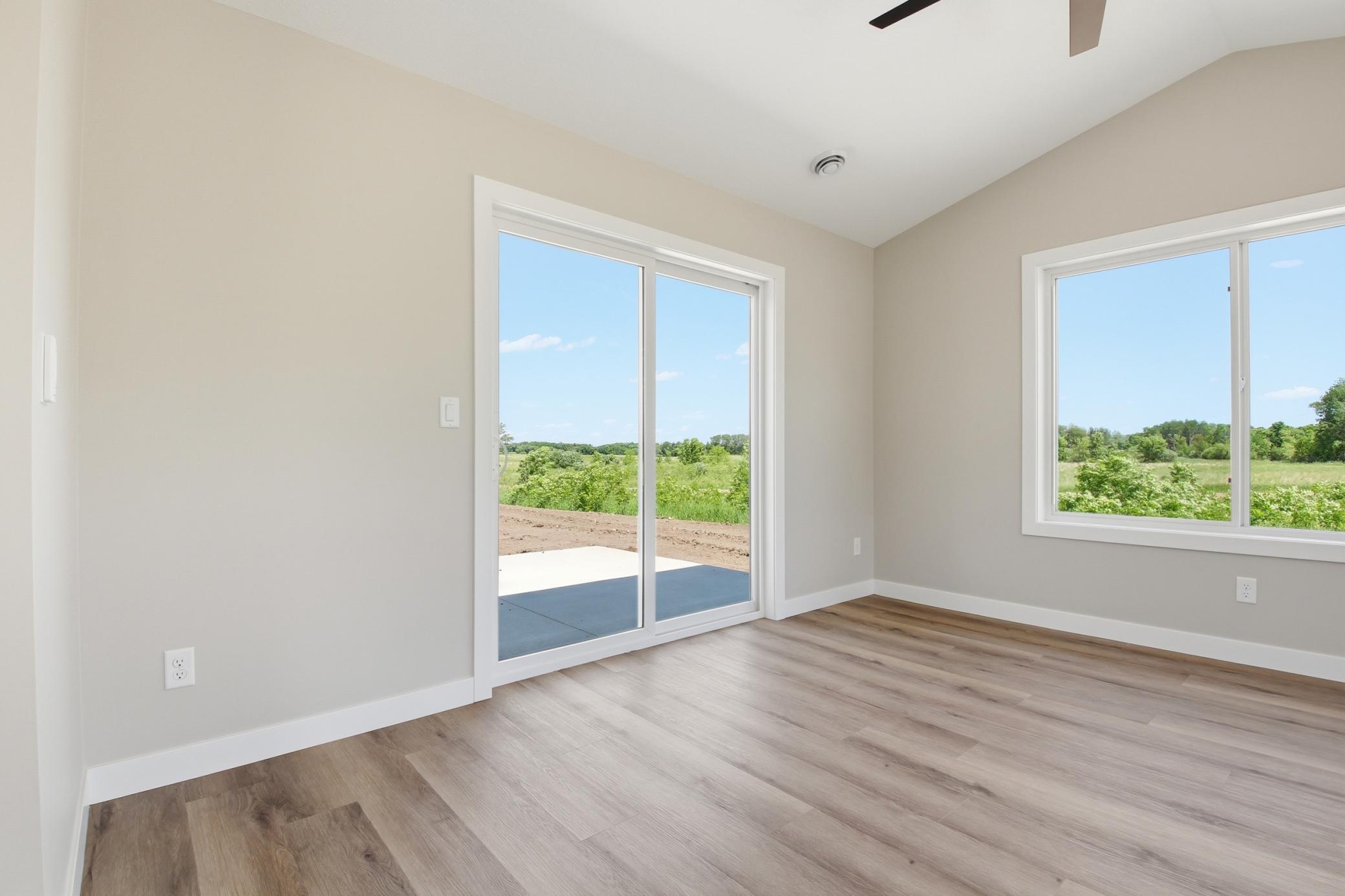 2026 townhouse for sale at 381 Old Glory Drive NE in Alexandria, MN — 2 bed, 2 bath (photo 27 of 30)