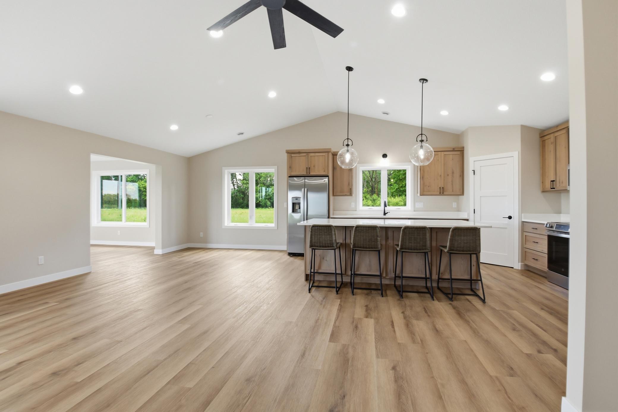 2026 townhouse for sale at 381 Old Glory Drive NE in Alexandria, MN — 2 bed, 2 bath (photo 7 of 30)