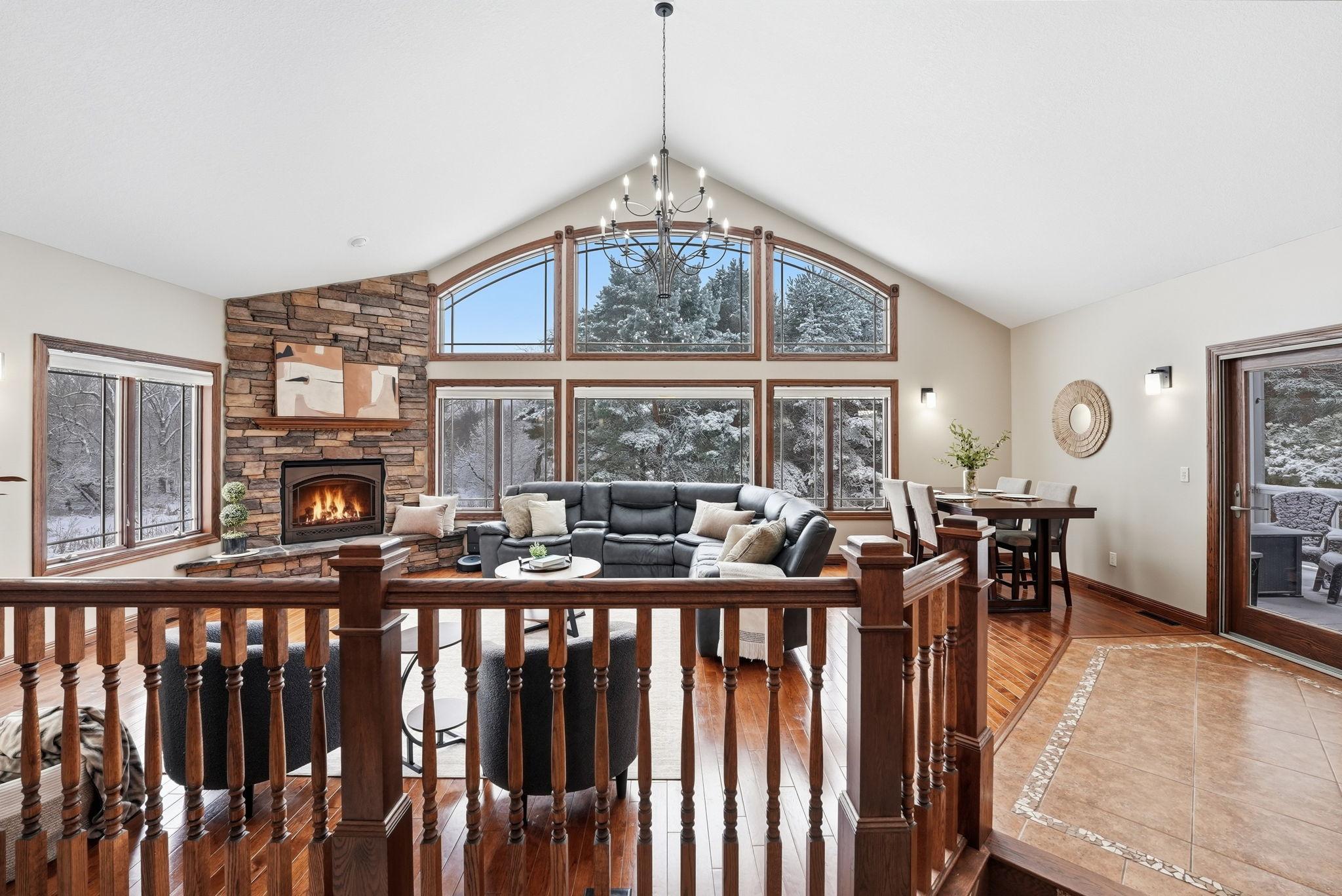 2004 single family home for sale at 3191 Crestwood Drive NE in Alexandria, MN — 4 bed, 4 bath (photo 14 of 92)