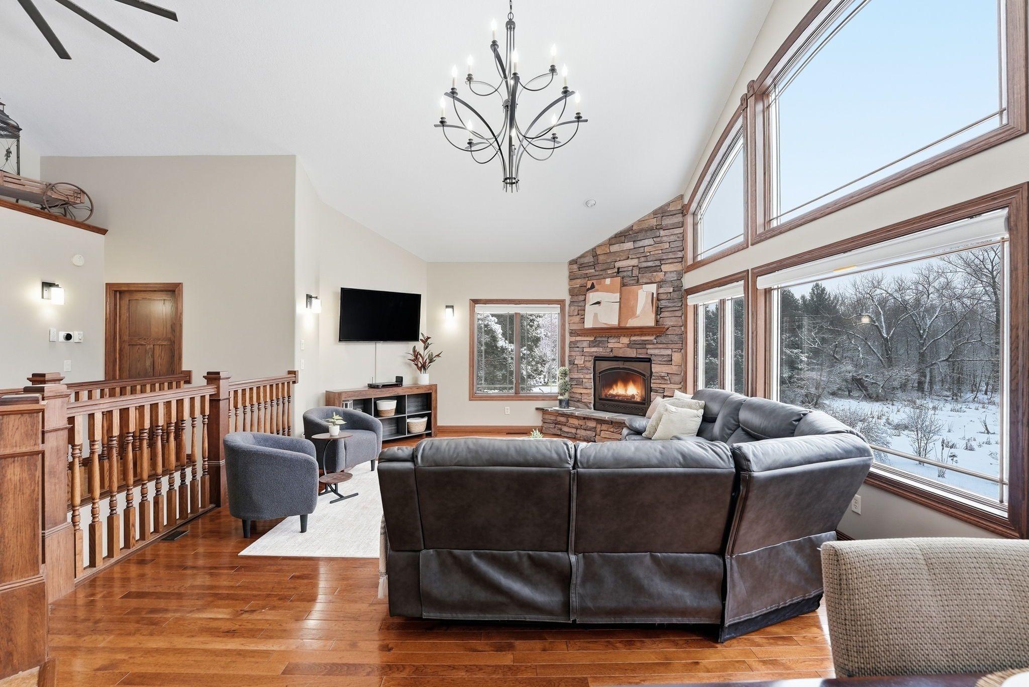 2004 single family home for sale at 3191 Crestwood Drive NE in Alexandria, MN — 4 bed, 4 bath (photo 28 of 92)