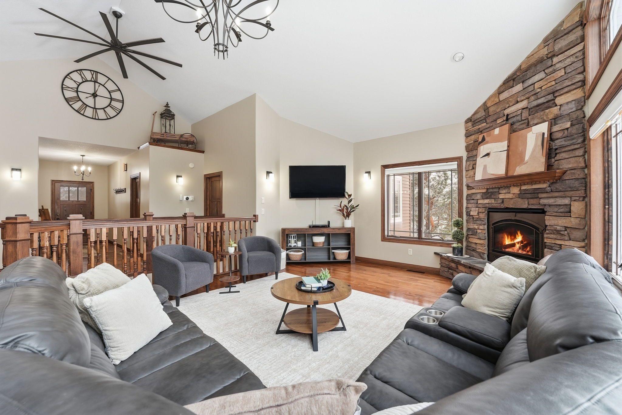 2004 single family home for sale at 3191 Crestwood Drive NE in Alexandria, MN — 4 bed, 4 bath (photo 29 of 92)