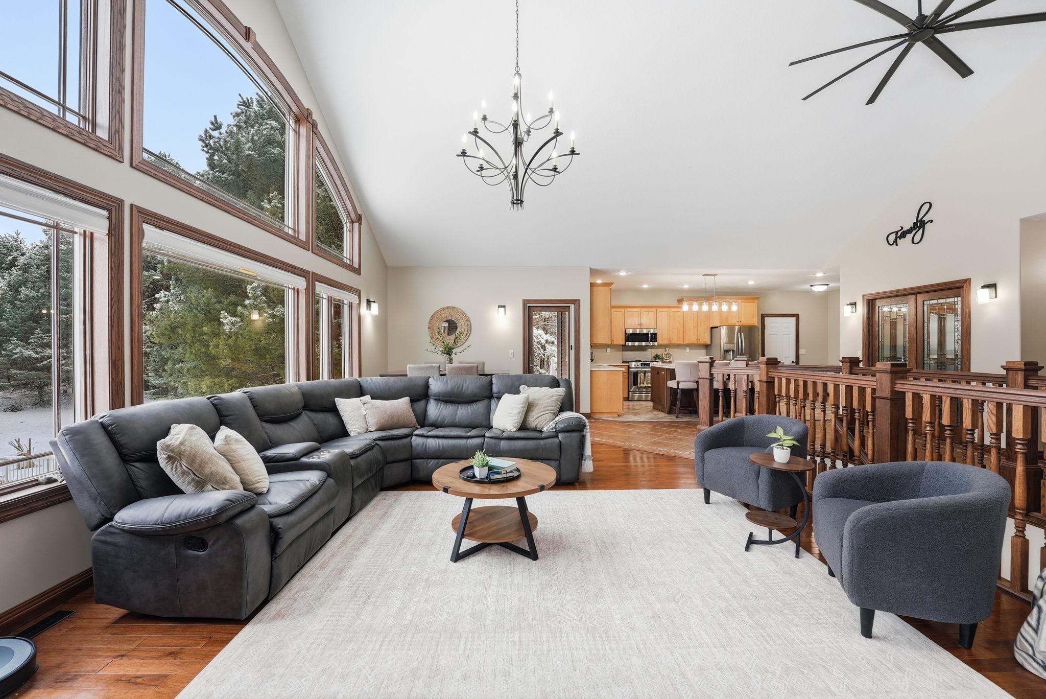 2004 single family home for sale at 3191 Crestwood Drive NE in Alexandria, MN — 4 bed, 4 bath (photo 31 of 92)