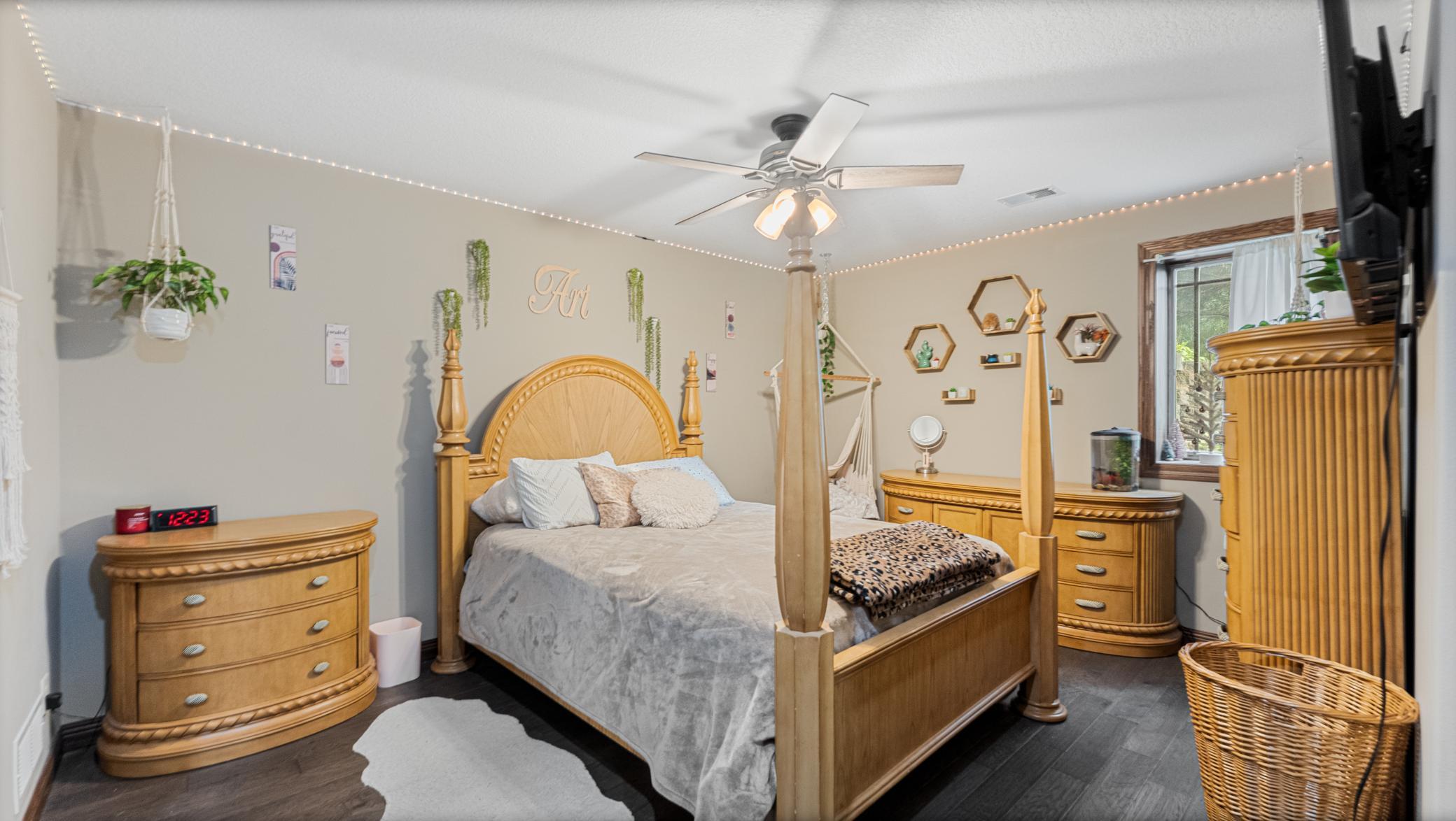 2004 single family home for sale at 3191 Crestwood Drive NE in Alexandria, MN — 4 bed, 4 bath (photo 51 of 92)