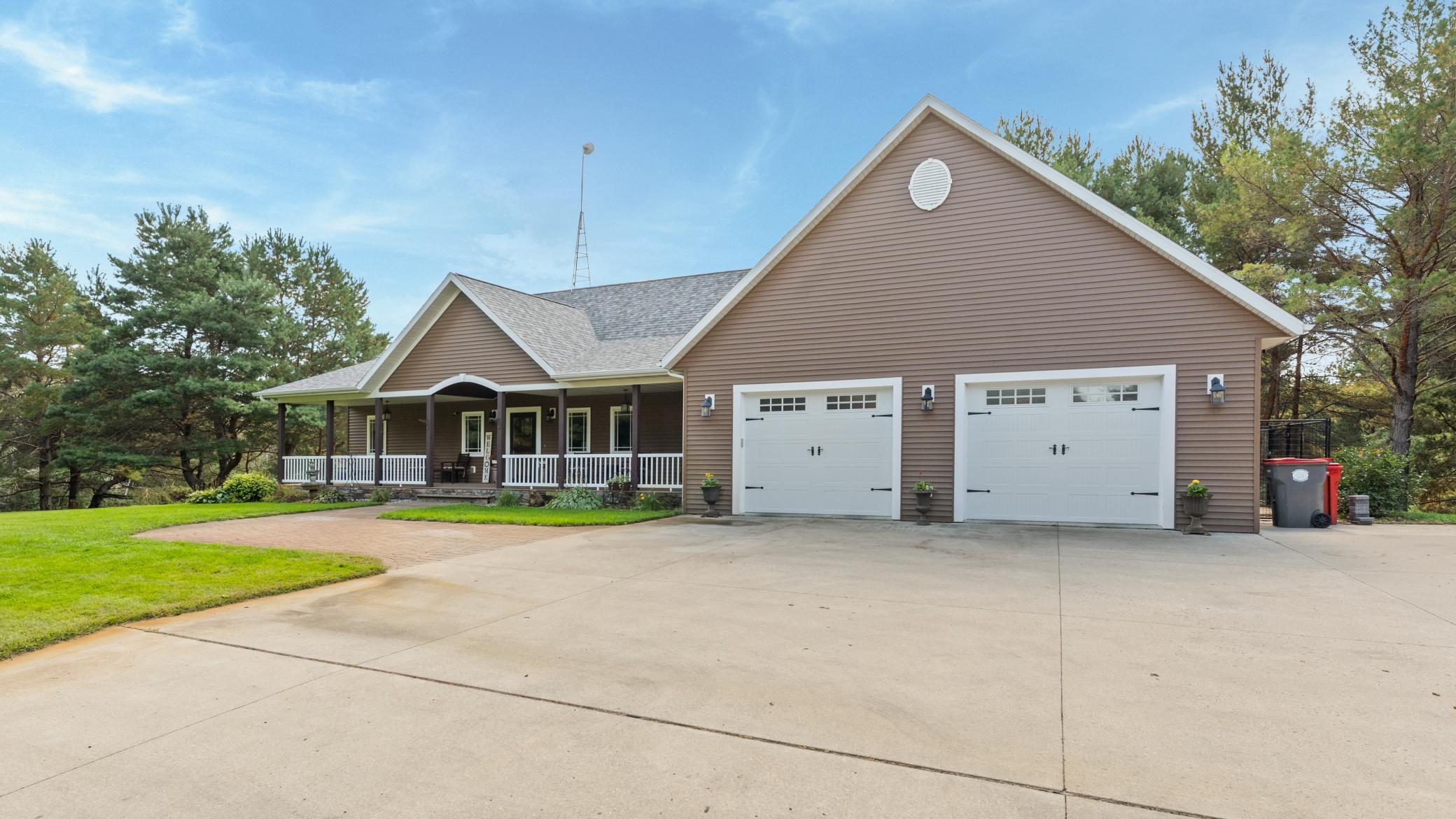 2004 single family home for sale at 3191 Crestwood Drive NE in Alexandria, MN — 4 bed, 4 bath (photo 86 of 92)