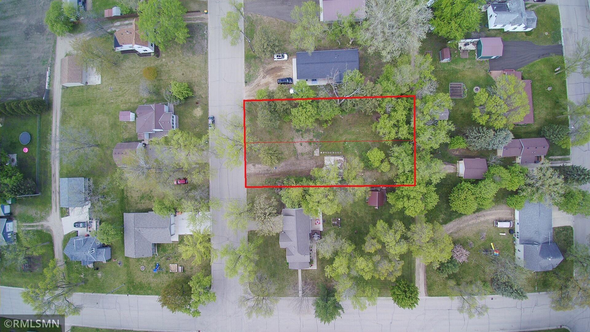 land for sale at 417 Park Street in Alexandria, MN