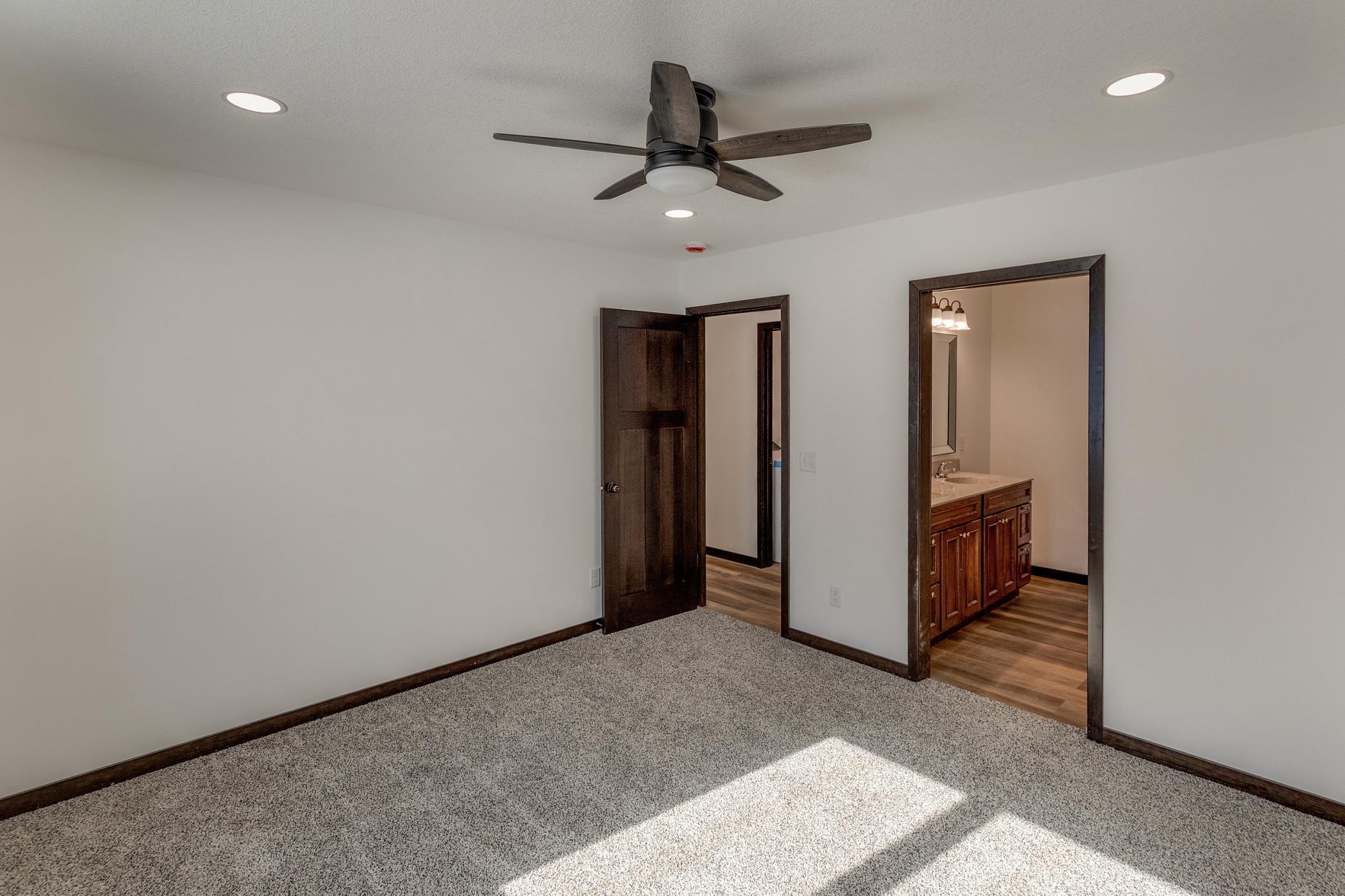 2025 home for sale at 205 Ridgeway Lane in Walker, MN — 4 bed, 4 bath (photo 38 of 53)