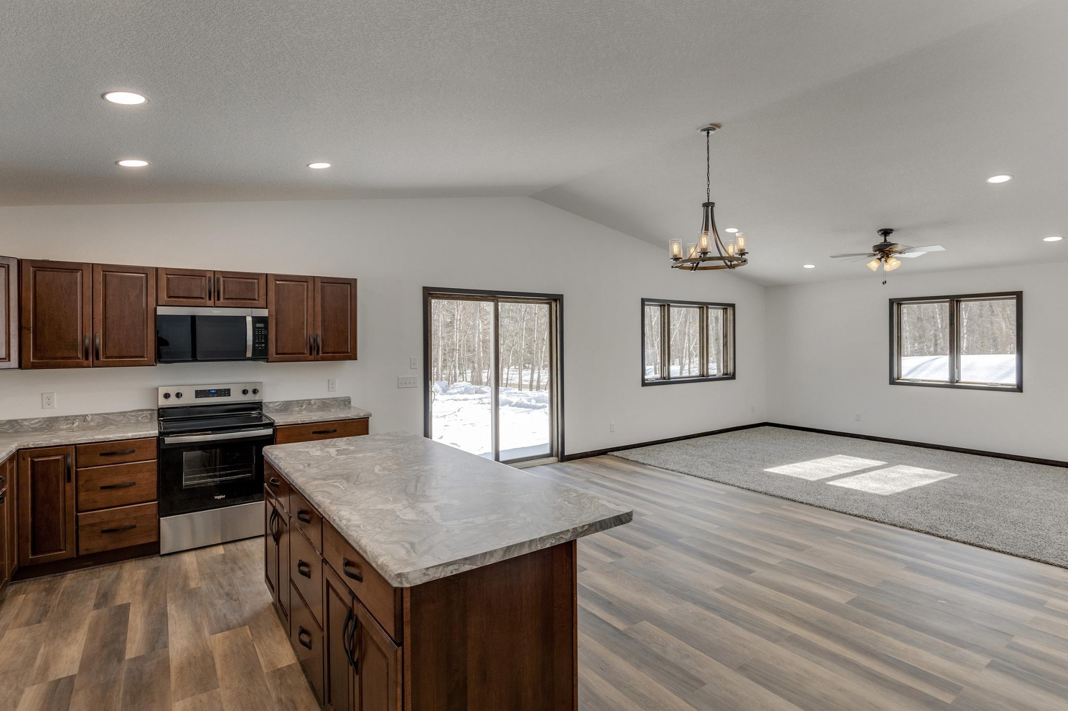2025 home for sale at 205 Ridgeway Lane in Walker, MN — 4 bed, 4 bath (photo 5 of 53)