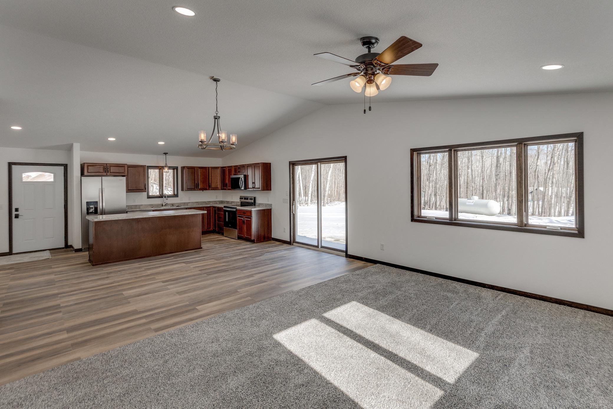 205 Ridgeway Lane, Walker MN 56484 - Photo 4 of 24