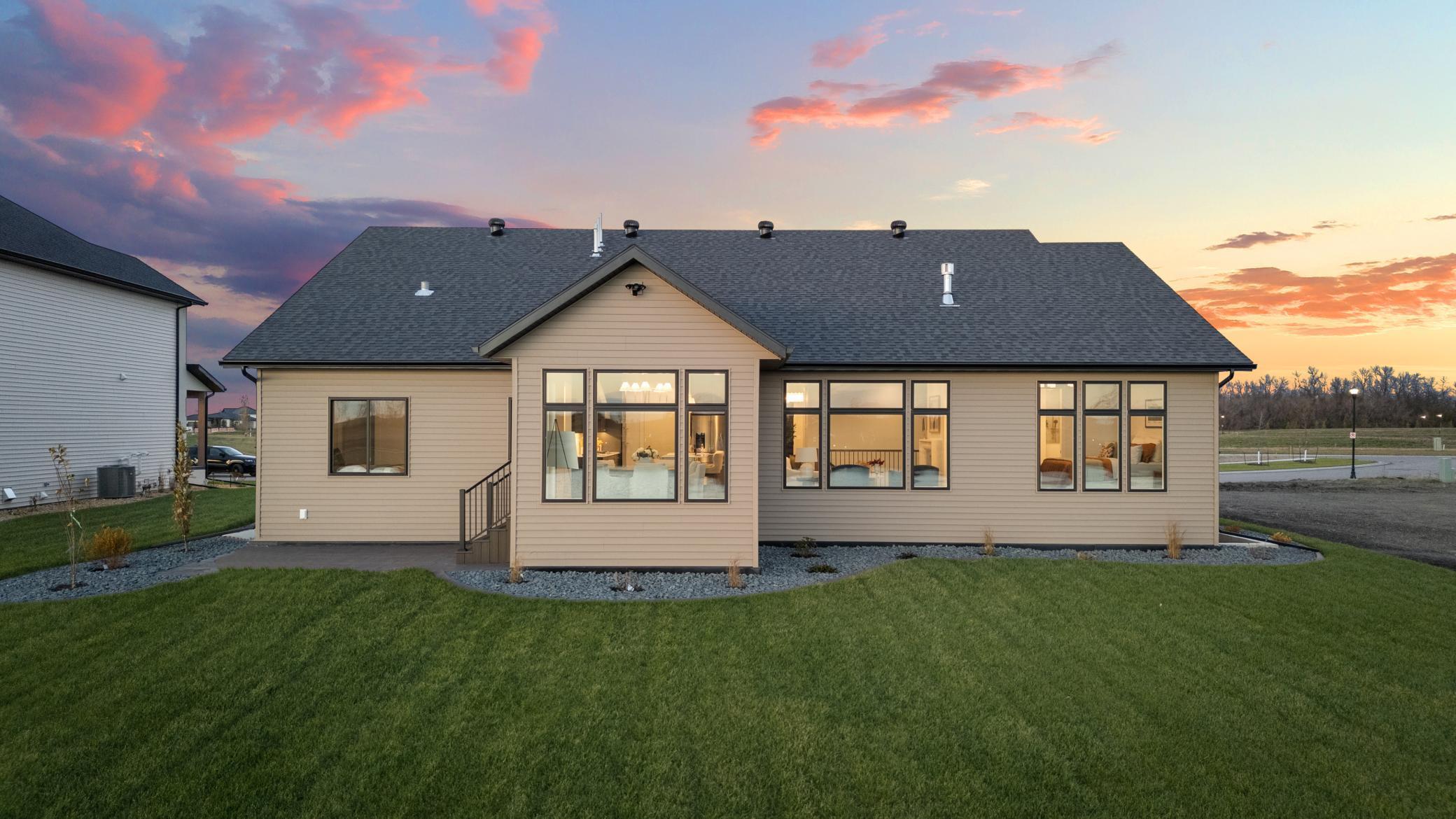 8153 Memory Lane, Horace ND 58047 - Photo 5 of 54