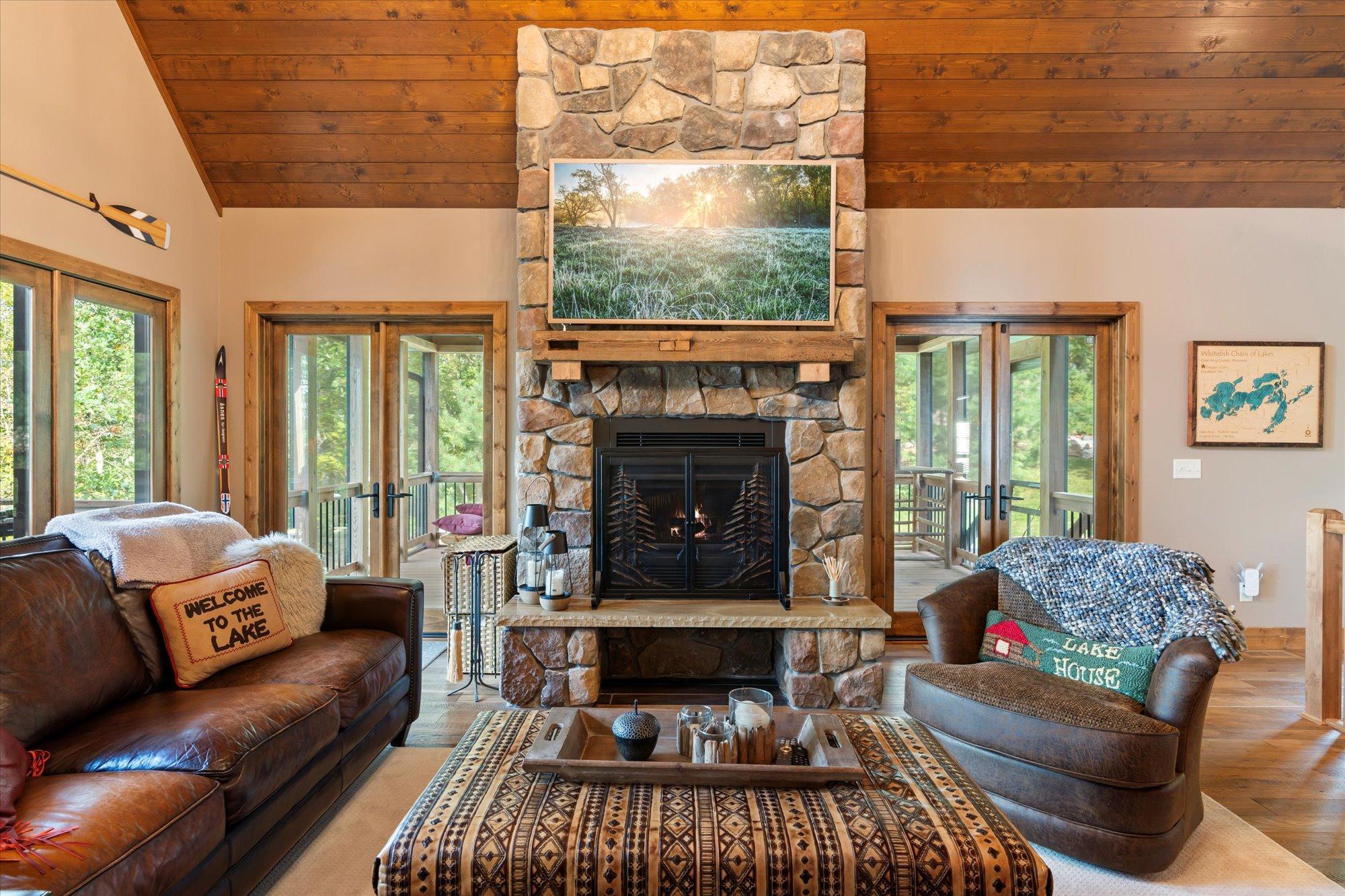 2018 single family home for sale at 38017 Donaldson Point in Pine River, MN — 5 bed, 5 bath (photo 12 of 55)