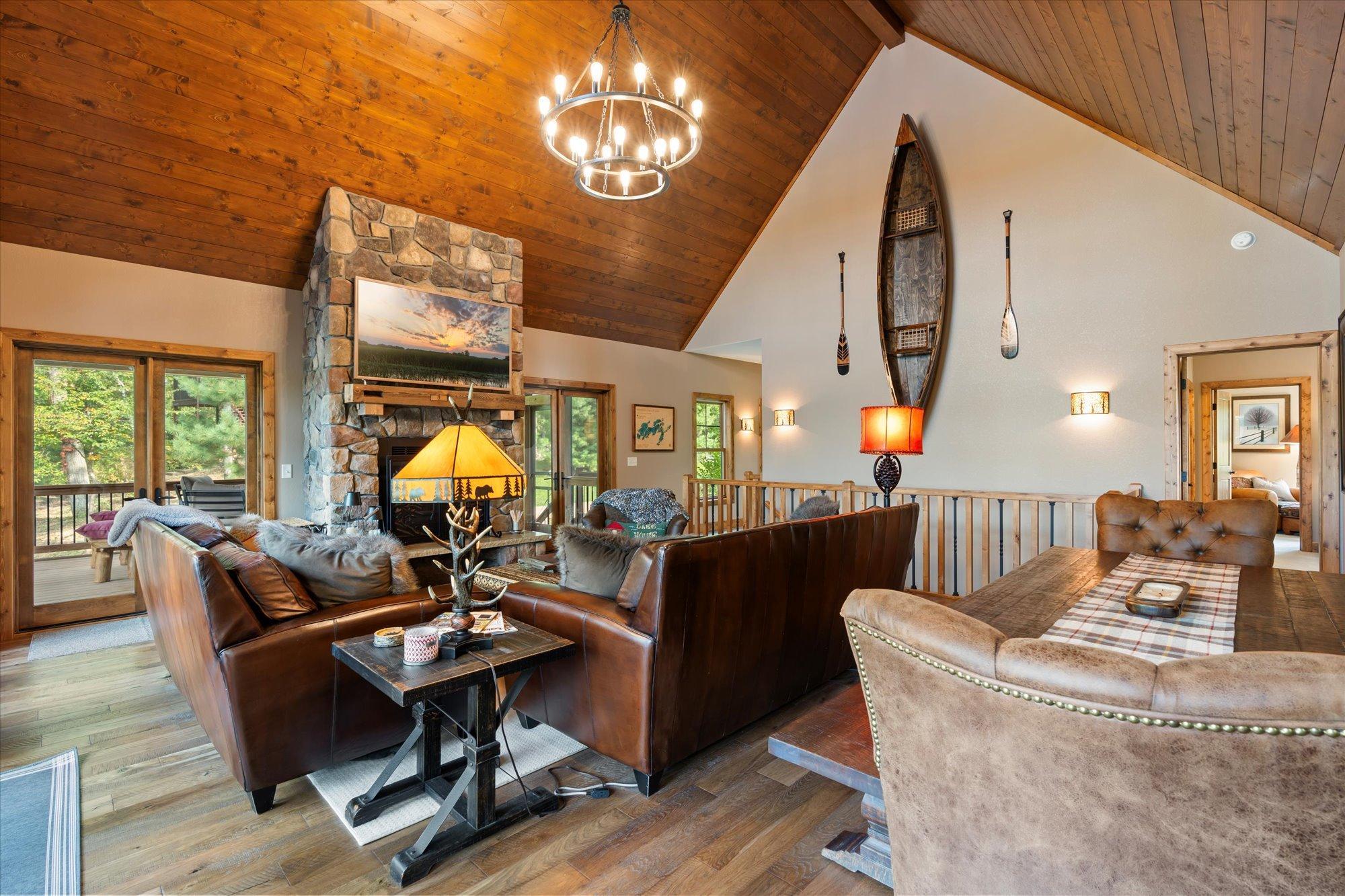 2018 single family home for sale at 38017 Donaldson Point in Pine River, MN — 5 bed, 5 bath (photo 10 of 55)