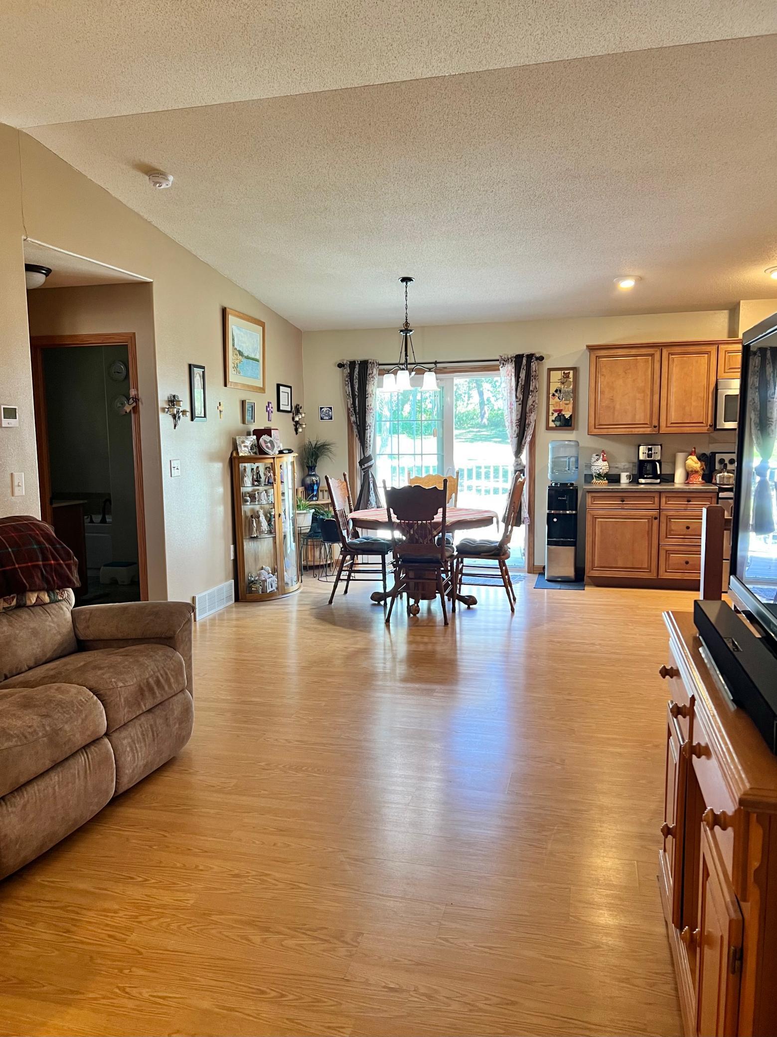 2012 single family home for sale at 208 Hilltop Road in Ottertail, MN — 3 bed, 3 bath (photo 11 of 57)