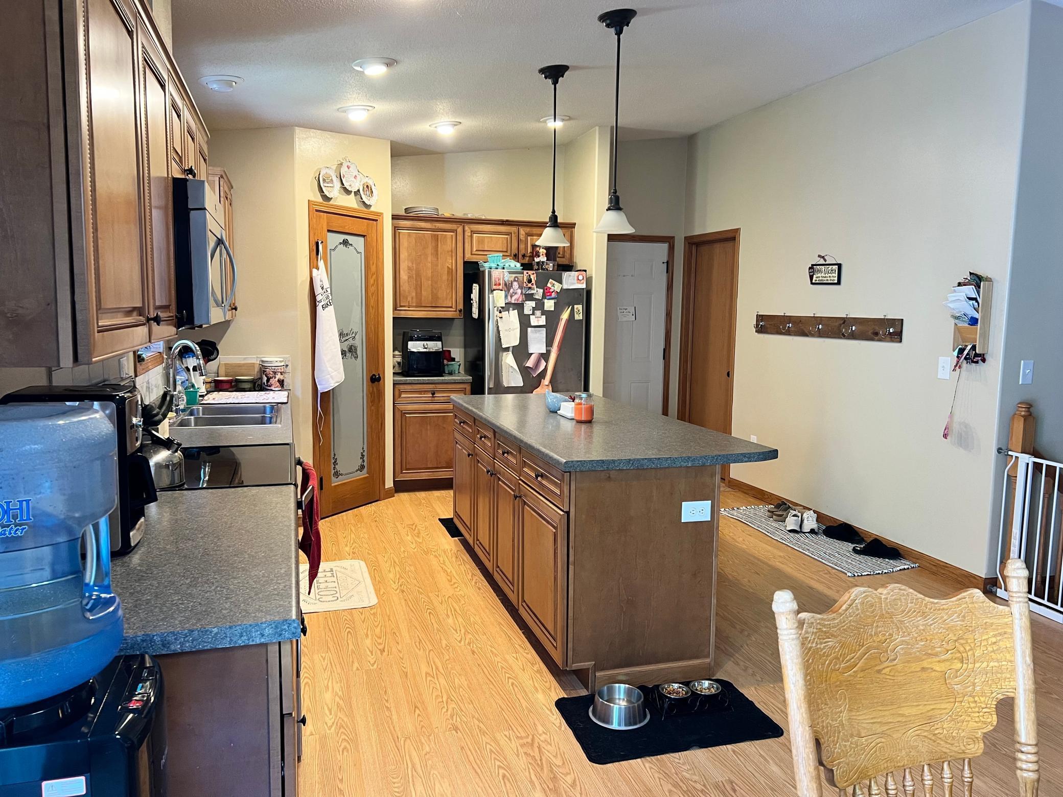 2012 single family home for sale at 208 Hilltop Road in Ottertail, MN — 3 bed, 3 bath (photo 8 of 57)