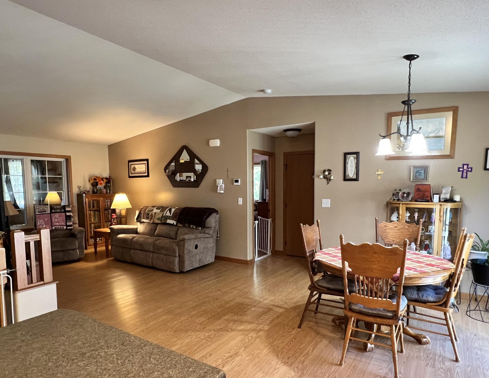 2012 single family home for sale at 208 Hilltop Road in Ottertail, MN — 3 bed, 3 bath (photo 10 of 57)