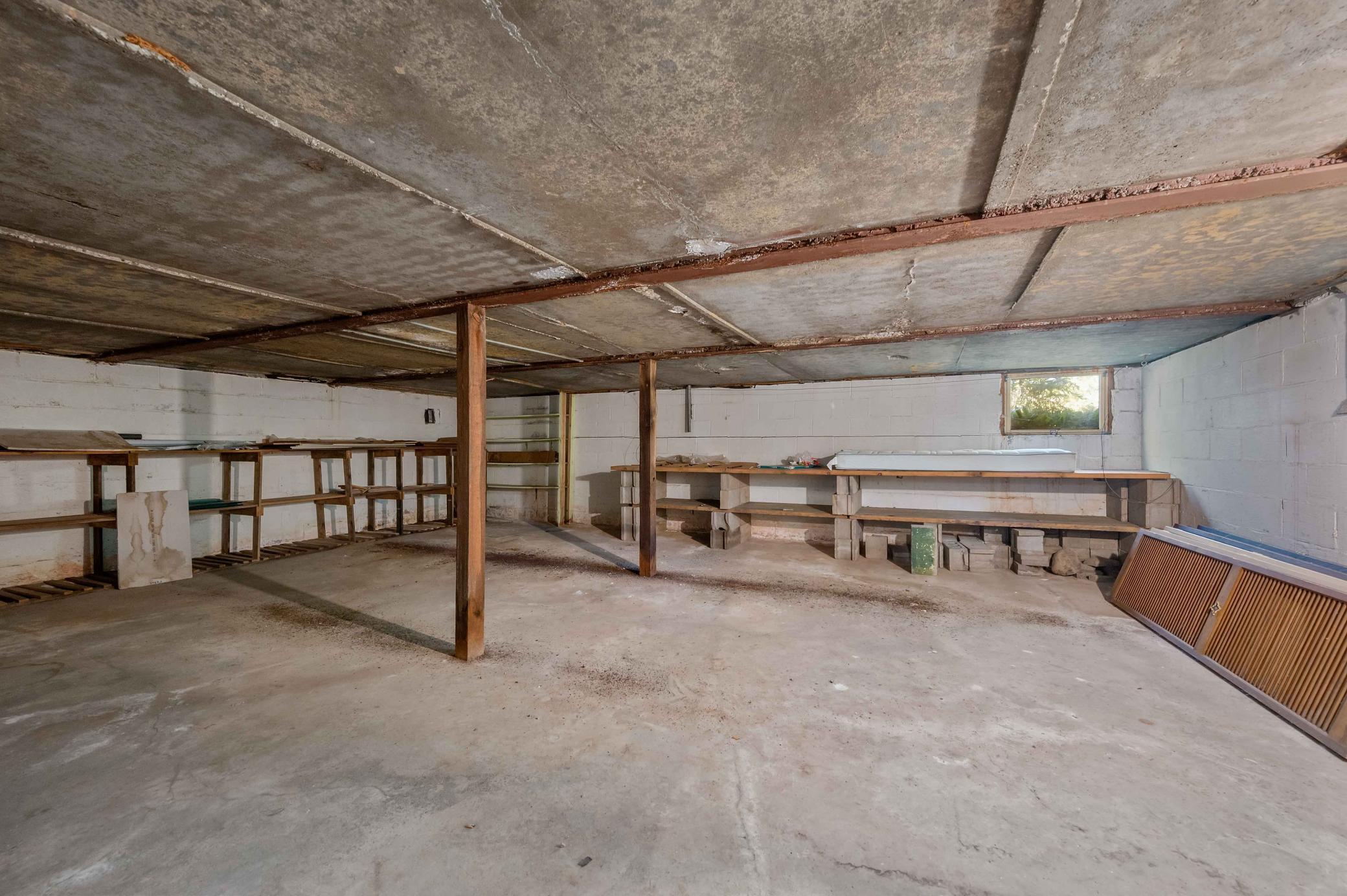 1977 single family home for sale at 1005 Horseshoe Lake Road in Grand Rapids, MN — 6 bed, 4 bath (photo 14 of 60)