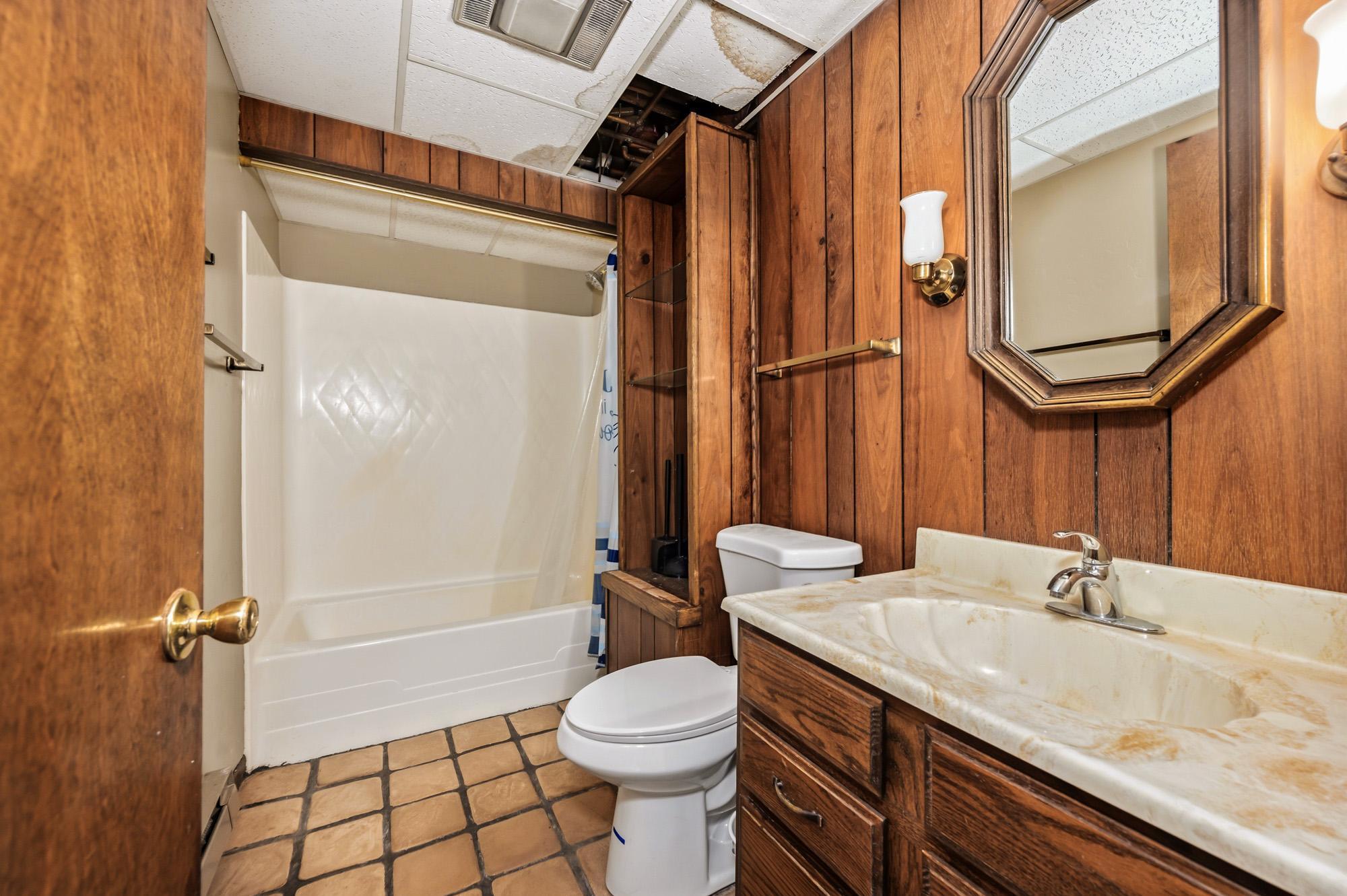 1977 single family home for sale at 1005 Horseshoe Lake Road in Grand Rapids, MN — 6 bed, 4 bath (photo 39 of 60)