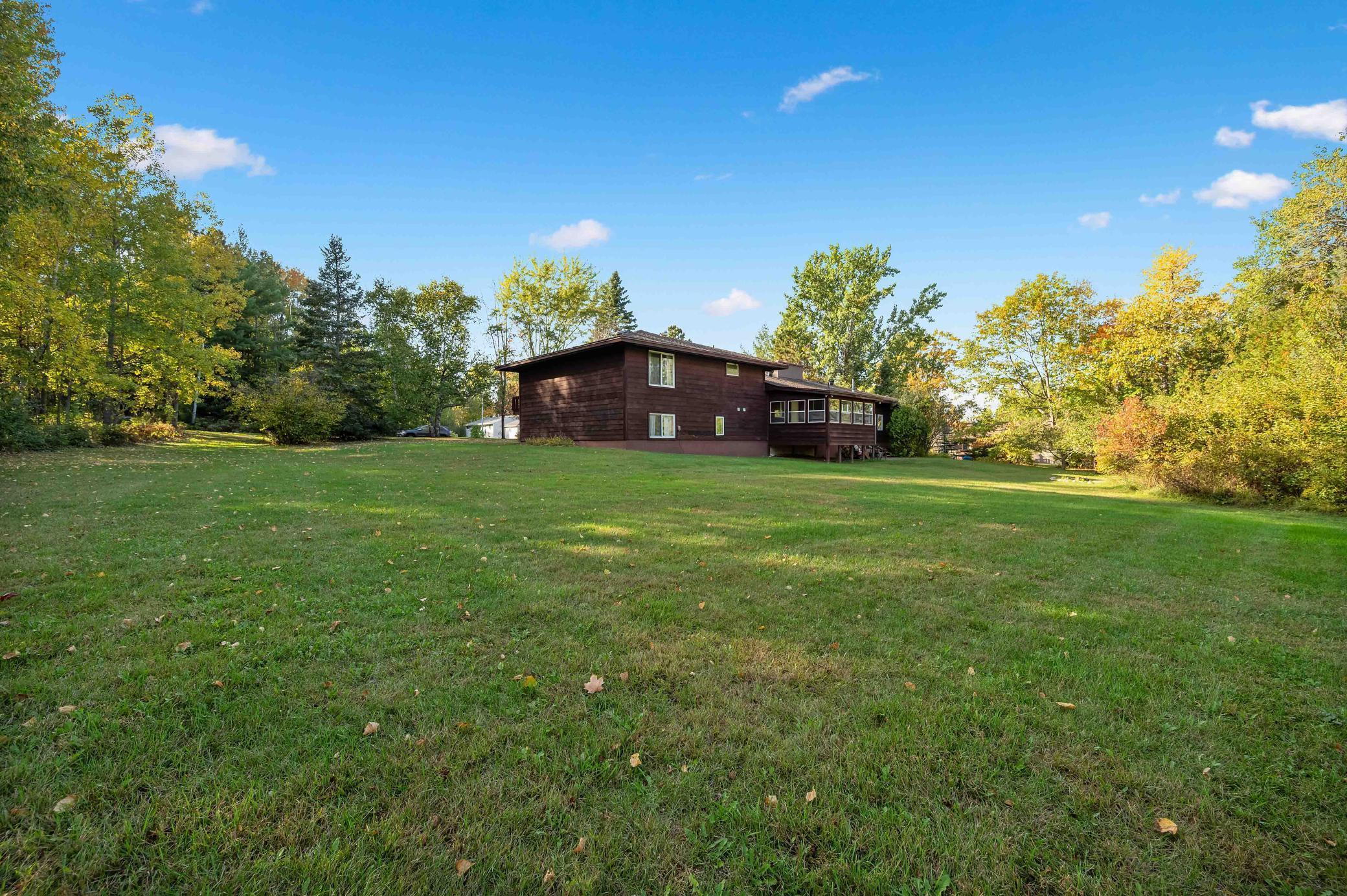 1977 single family home for sale at 1005 Horseshoe Lake Road in Grand Rapids, MN — 6 bed, 4 bath (photo 5 of 60)
