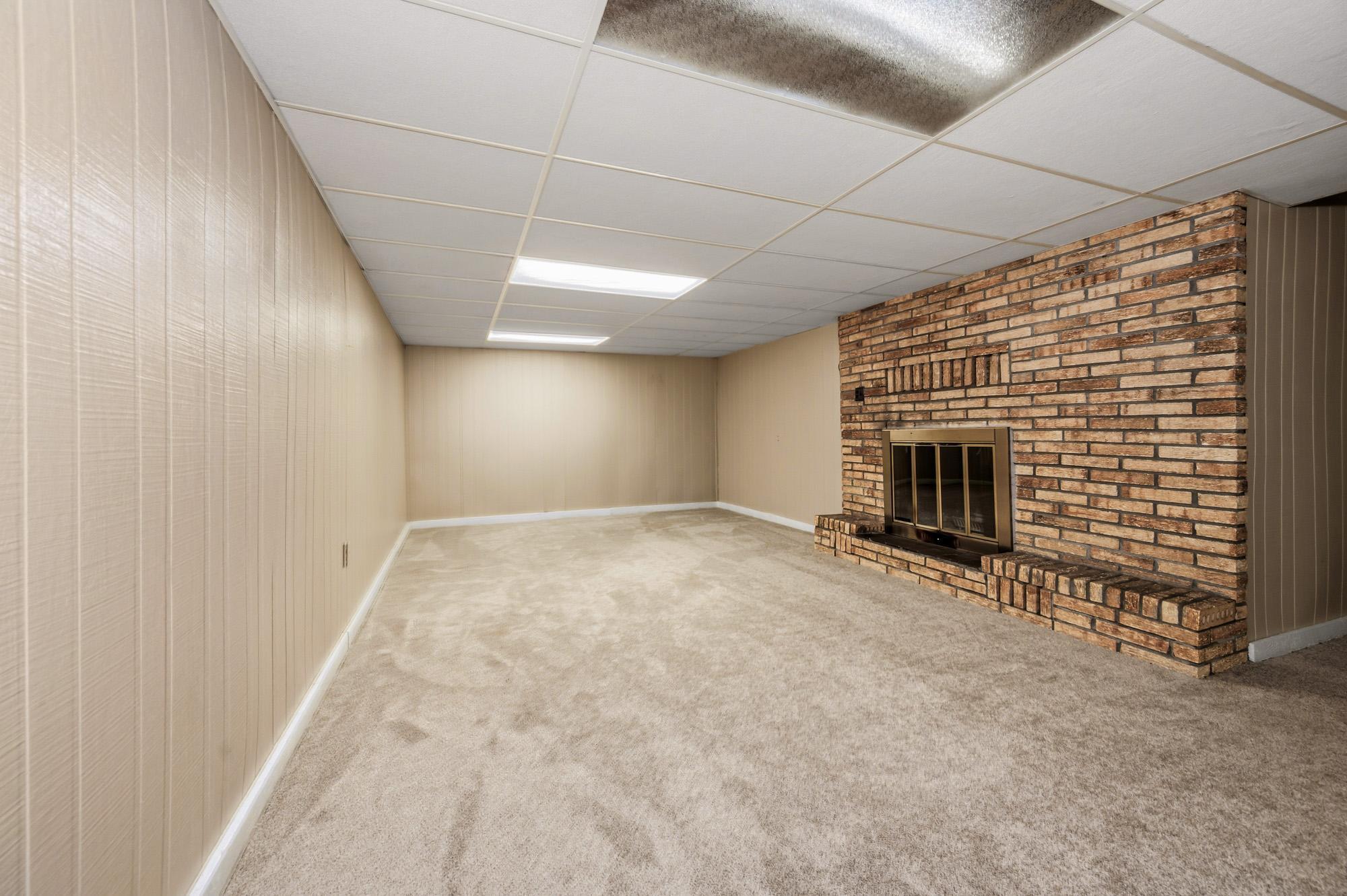 1977 single family home for sale at 1005 Horseshoe Lake Road in Grand Rapids, MN — 6 bed, 4 bath (photo 47 of 60)