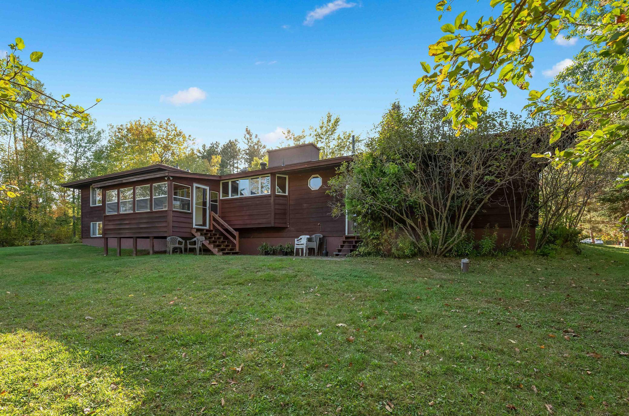 1977 single family home for sale at 1005 Horseshoe Lake Road in Grand Rapids, MN — 6 bed, 4 bath (photo 8 of 60)