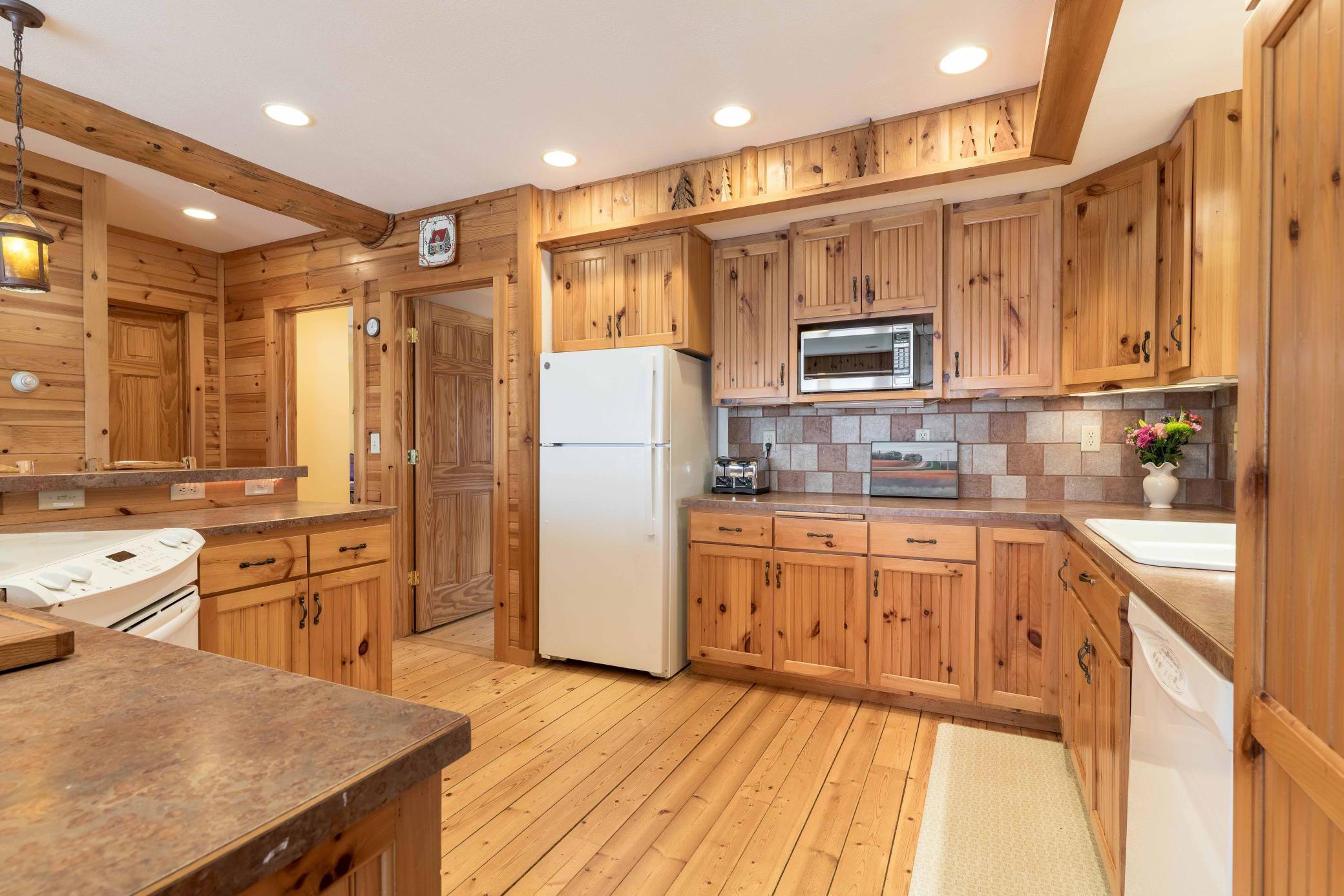 1969 single family home for sale at 22127 Statesboro Drive in Battle Lake, MN — 5 bed, 2 bath (photo 35 of 78)
