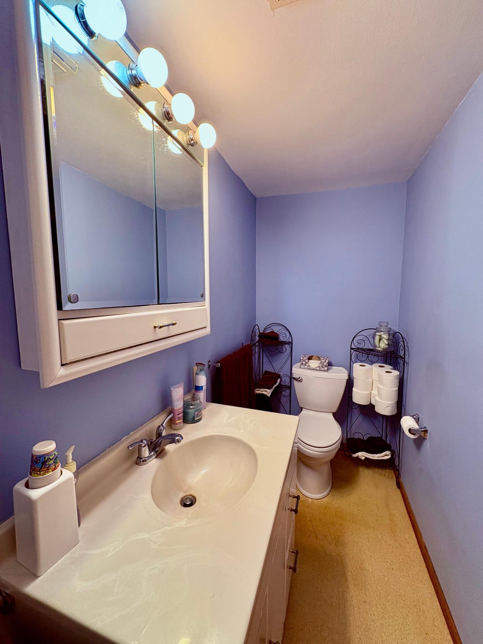 1974 single family home for sale at 1401 State Highway 11 SW in Baudette, MN — 4 bed, 3 bath (photo 13 of 50)