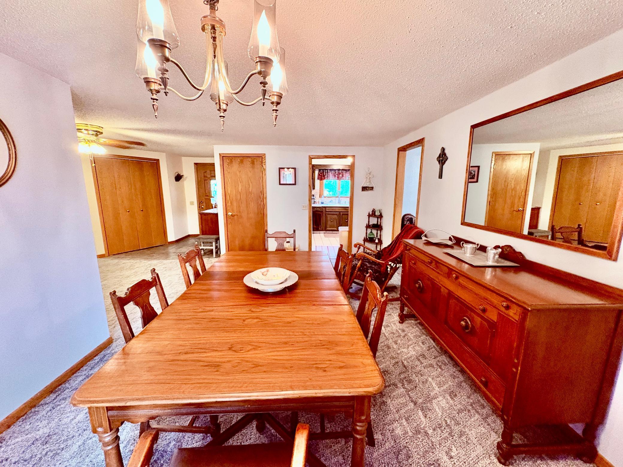 1974 single family home for sale at 1401 State Highway 11 SW in Baudette, MN — 4 bed, 3 bath (photo 21 of 50)