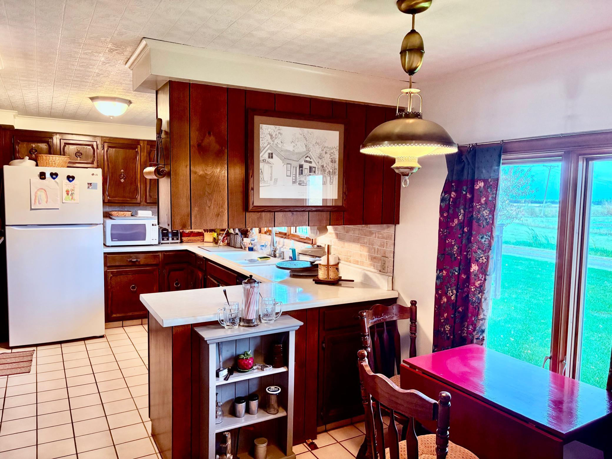 1974 single family home for sale at 1401 State Highway 11 SW in Baudette, MN — 4 bed, 3 bath (photo 23 of 50)