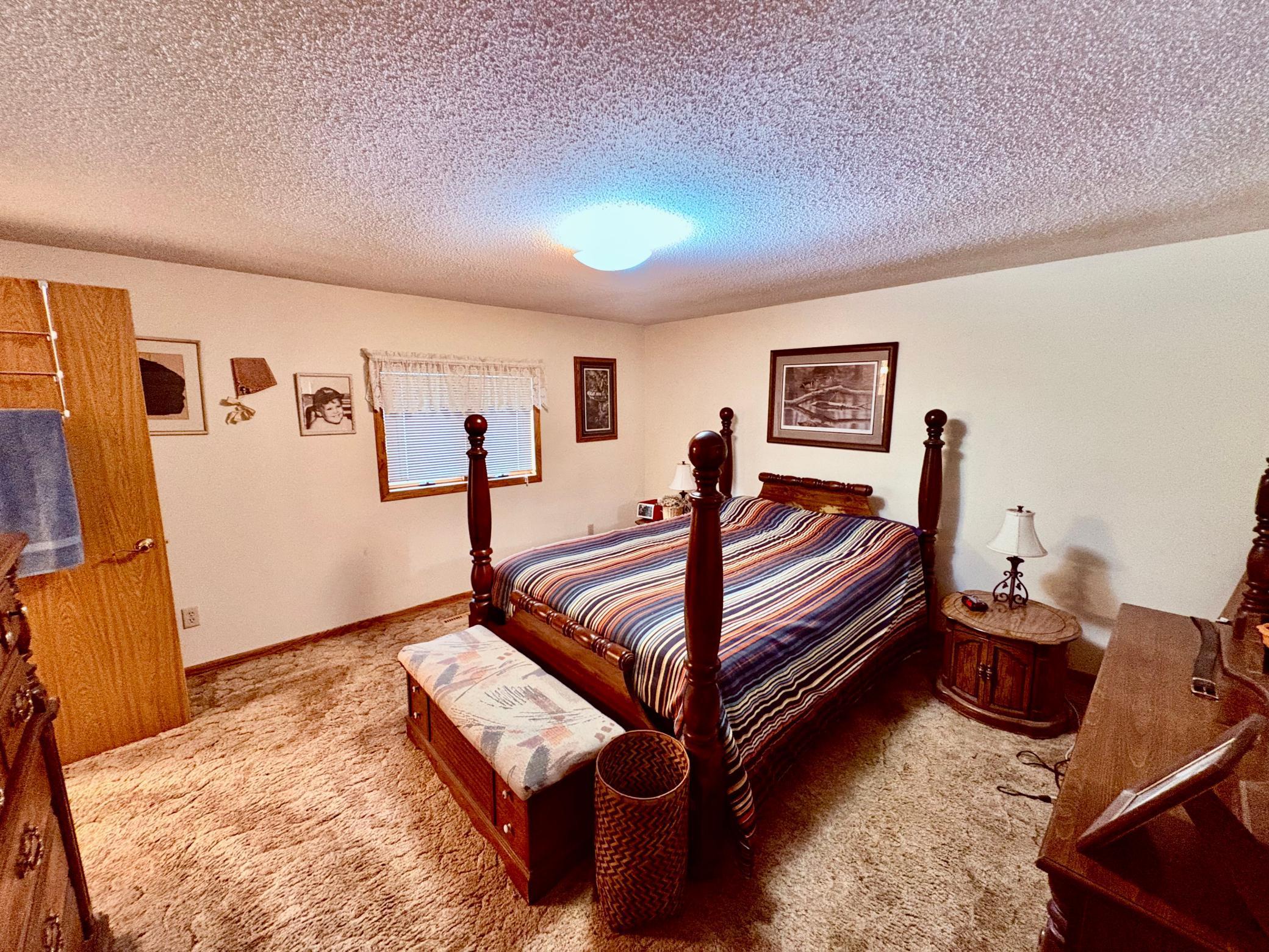 1974 single family home for sale at 1401 State Highway 11 SW in Baudette, MN — 4 bed, 3 bath (photo 33 of 50)