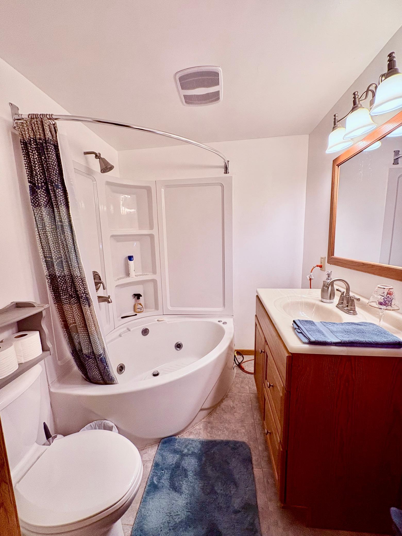1974 single family home for sale at 1401 State Highway 11 SW in Baudette, MN — 4 bed, 3 bath (photo 35 of 50)