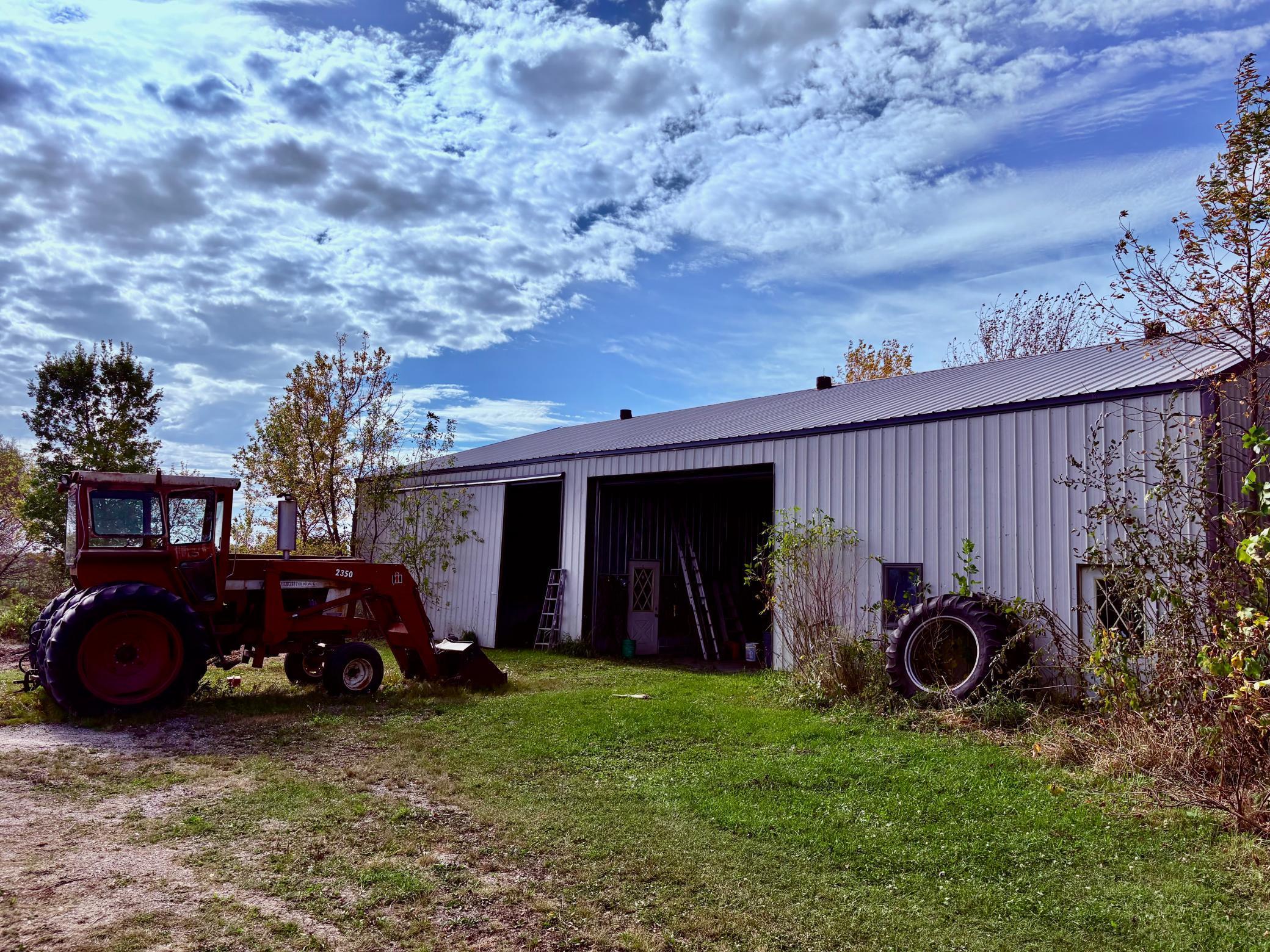 1974 single family home for sale at 1401 State Highway 11 SW in Baudette, MN — 4 bed, 3 bath (photo 39 of 50)