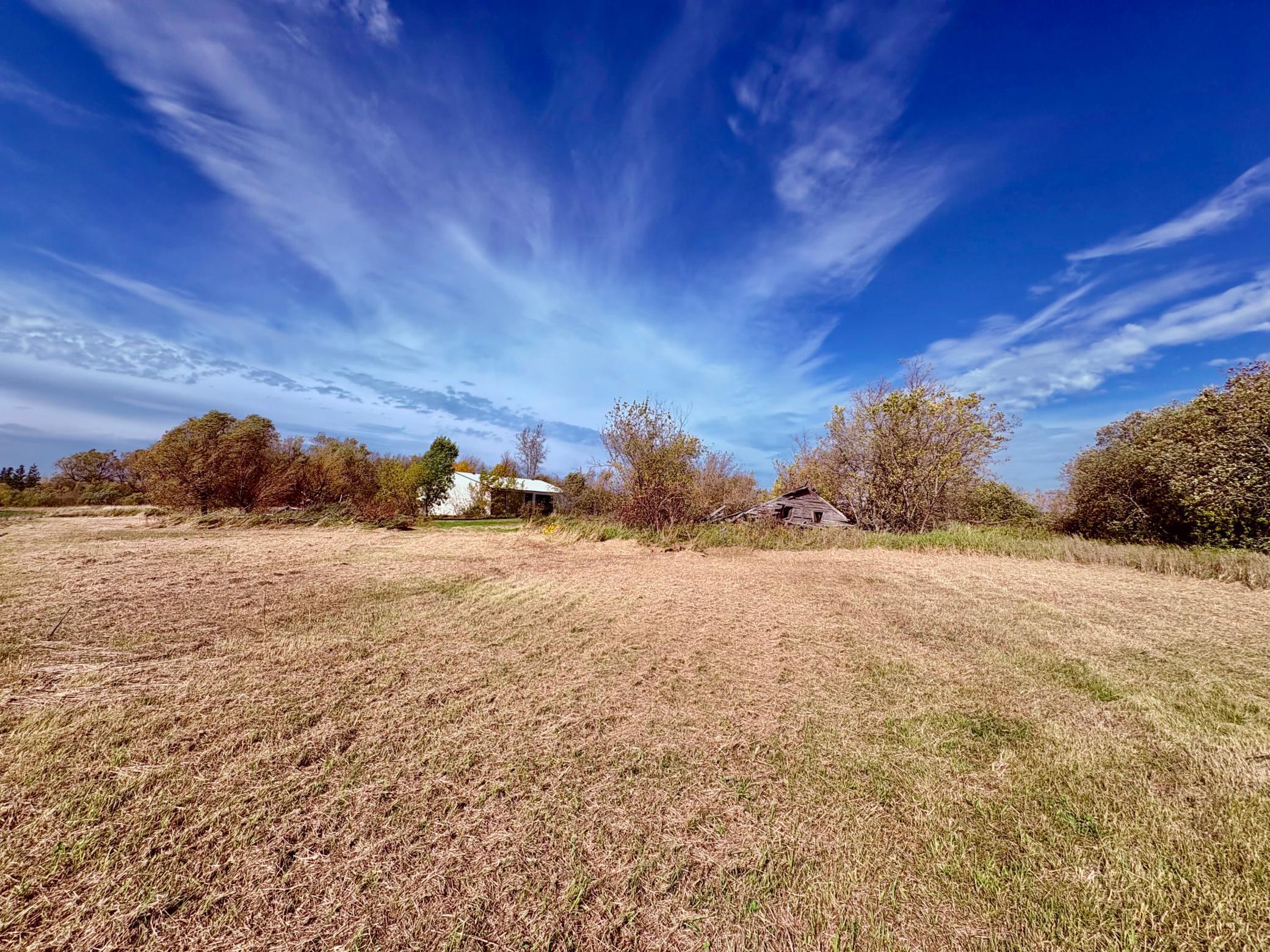 1974 single family home for sale at 1401 State Highway 11 SW in Baudette, MN — 4 bed, 3 bath (photo 44 of 50)