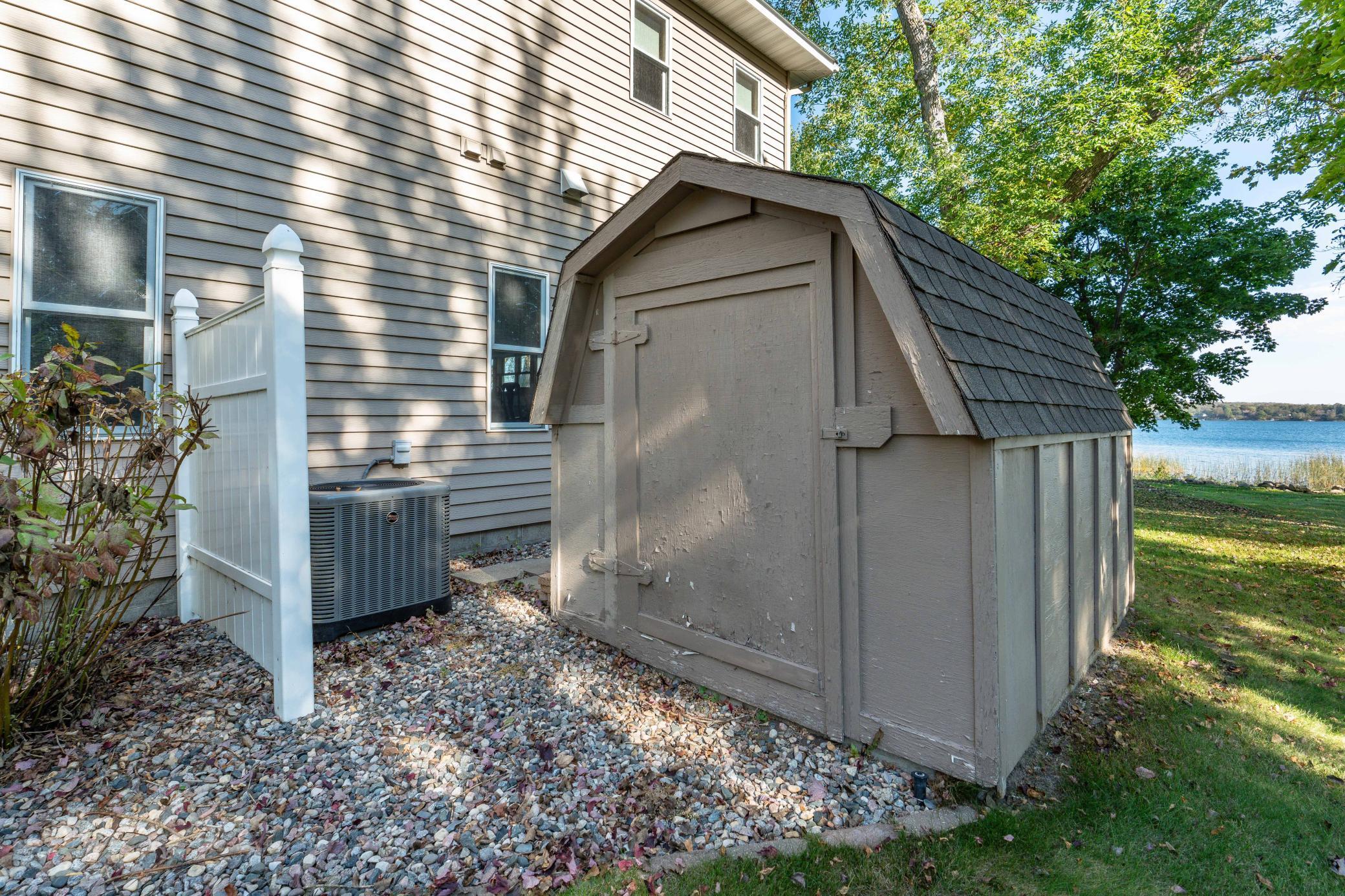 2001 single family home for sale at 42221 Ukkelberg Drive in Clitherall, MN — 6 bed, 4 bath (photo 13 of 107)