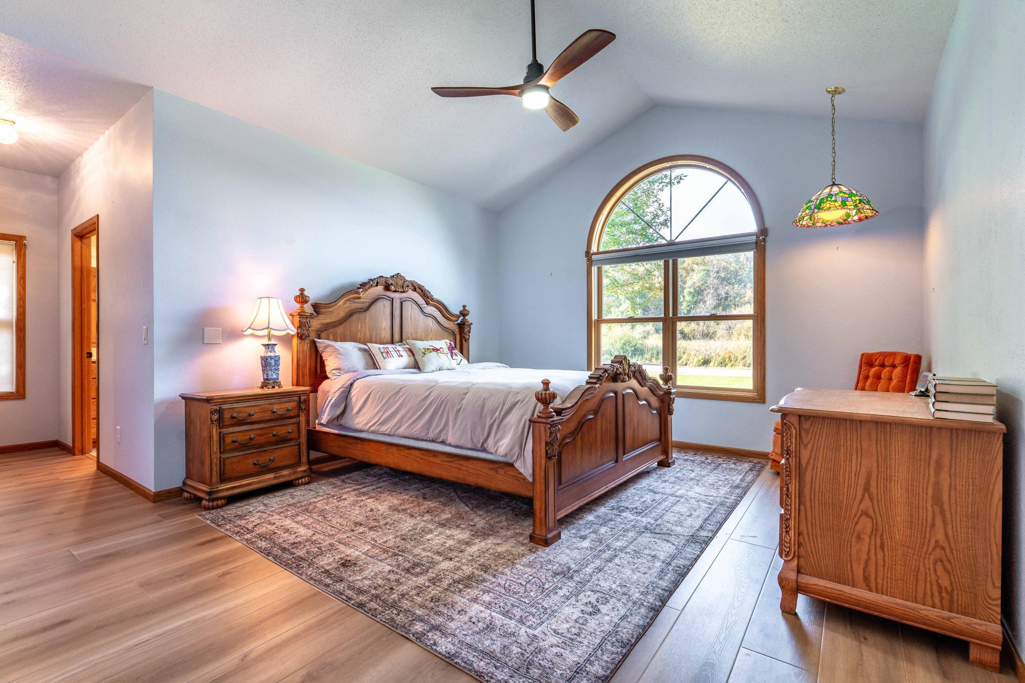 2001 single family home for sale at 42221 Ukkelberg Drive in Clitherall, MN — 6 bed, 4 bath (photo 59 of 107)