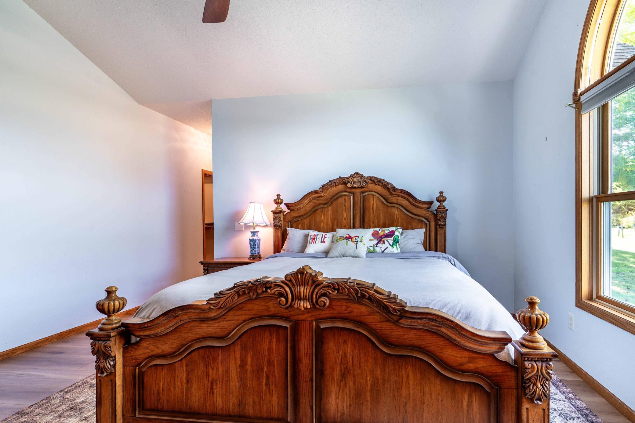 2001 single family home for sale at 42221 Ukkelberg Drive in Clitherall, MN — 6 bed, 4 bath (photo 60 of 107)