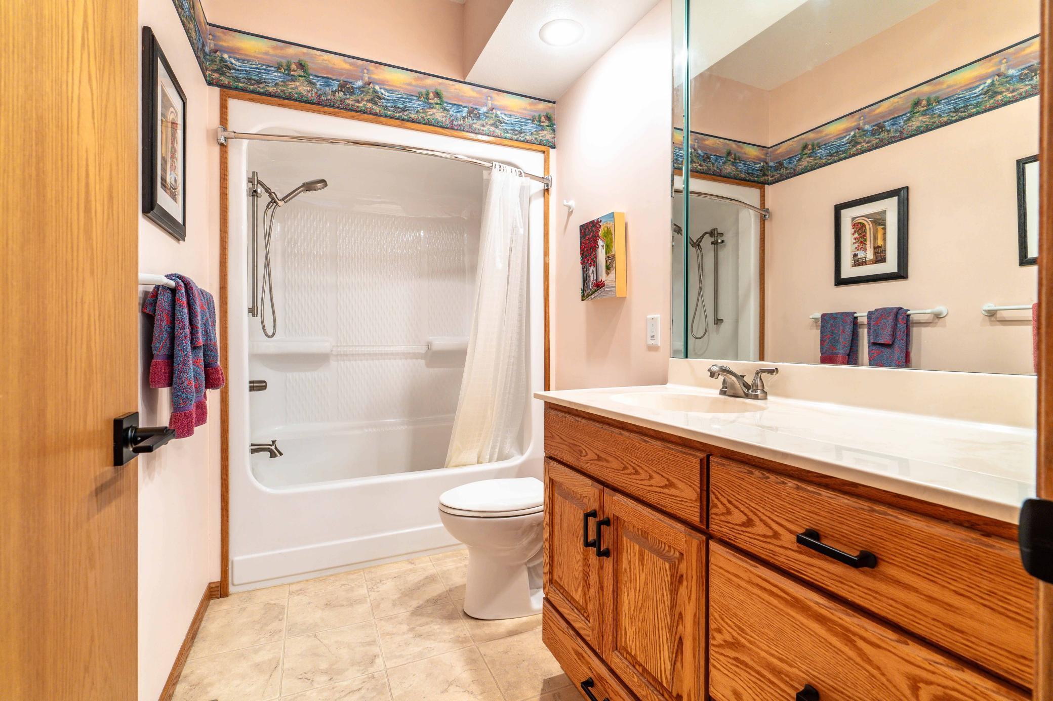 2001 single family home for sale at 42221 Ukkelberg Drive in Clitherall, MN — 6 bed, 4 bath (photo 85 of 107)
