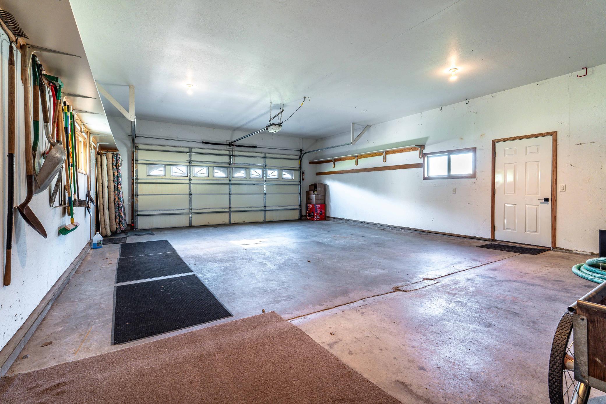 2001 single family home for sale at 42221 Ukkelberg Drive in Clitherall, MN — 6 bed, 4 bath (photo 91 of 107)