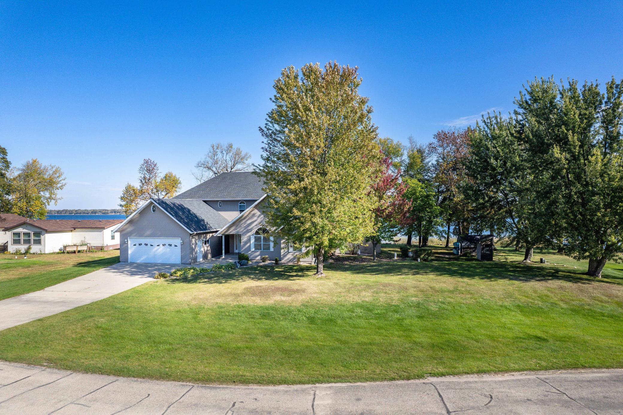 2001 single family home for sale at 42221 Ukkelberg Drive in Clitherall, MN — 6 bed, 4 bath (photo 94 of 107)