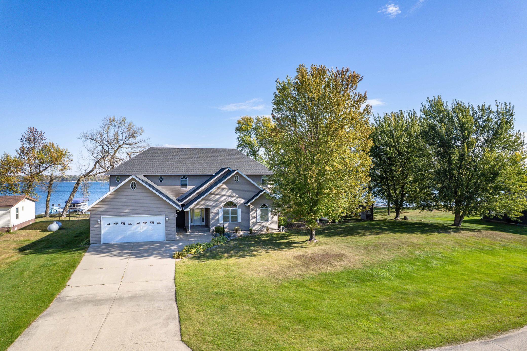 2001 single family home for sale at 42221 Ukkelberg Drive in Clitherall, MN — 6 bed, 4 bath (photo 95 of 107)