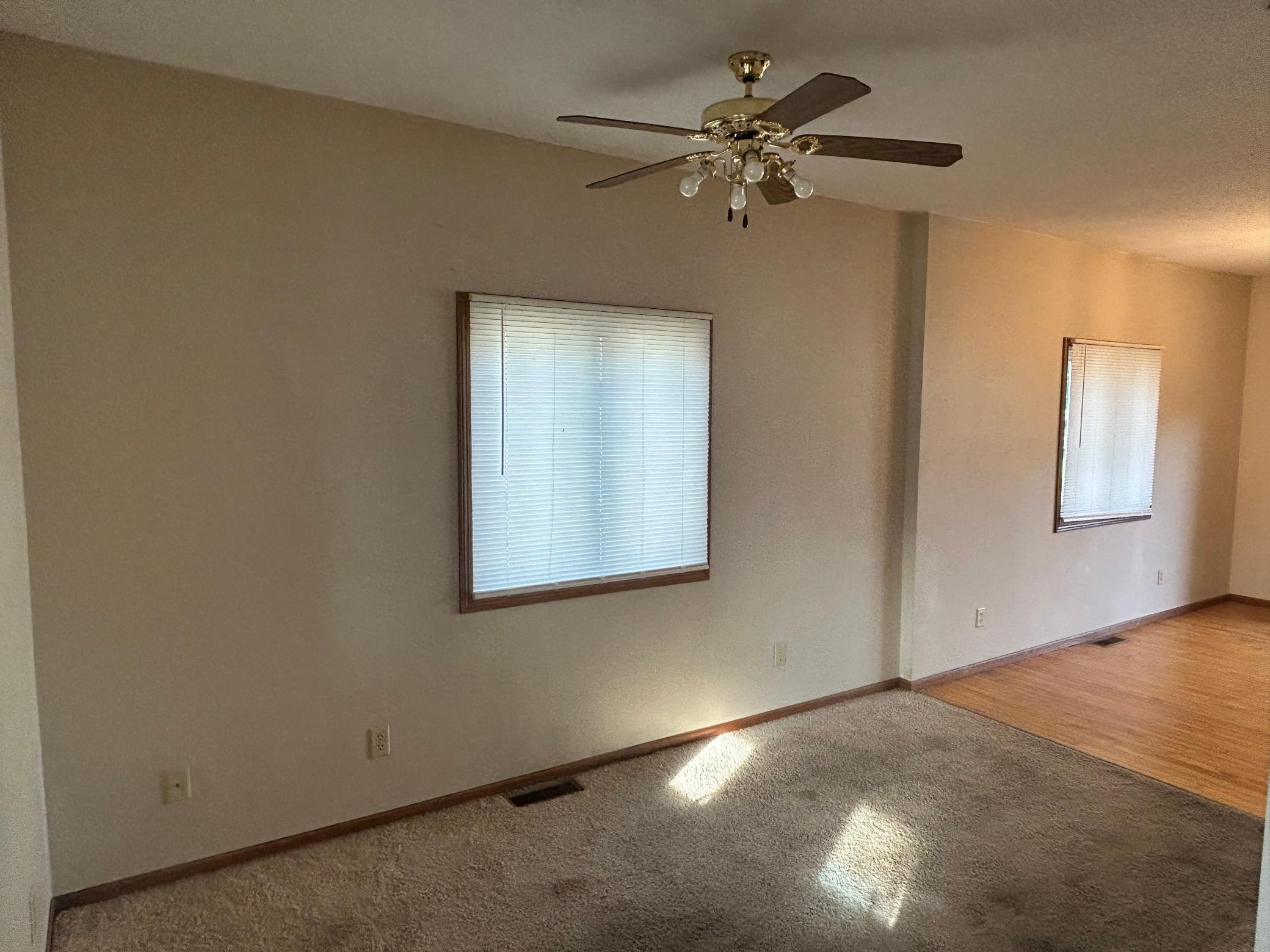1900 single family home for sale at 408 Main Avenue N in Thief River Falls, MN — 2 bed, 2 bath (photo 12 of 54)