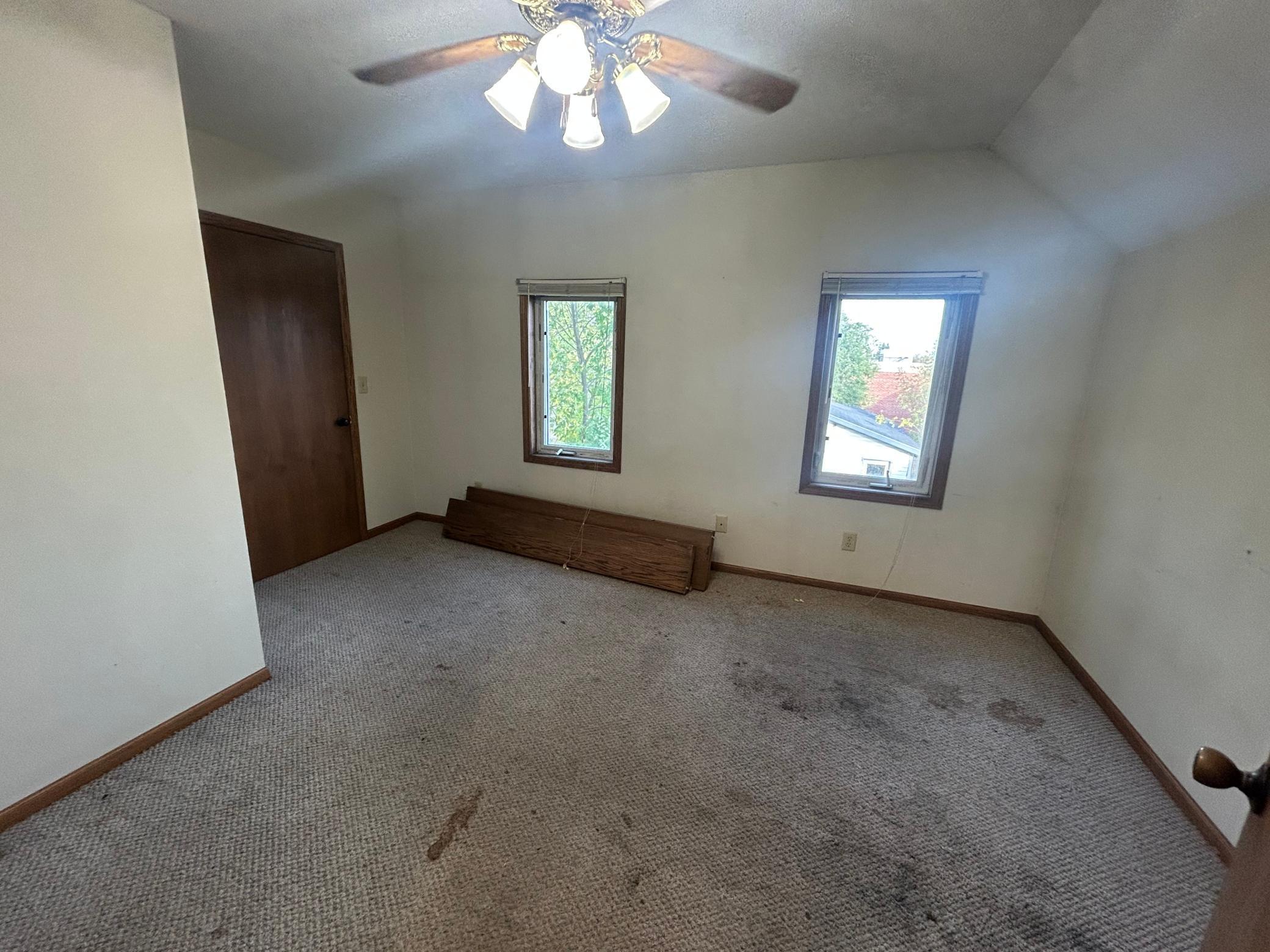 1900 single family home for sale at 408 Main Avenue N in Thief River Falls, MN — 2 bed, 2 bath (photo 26 of 54)